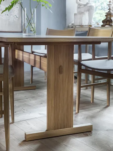 Arv ruokapöytä 200x85 cm - Valkopigmentoitu mattalakattu tammi - Mavis