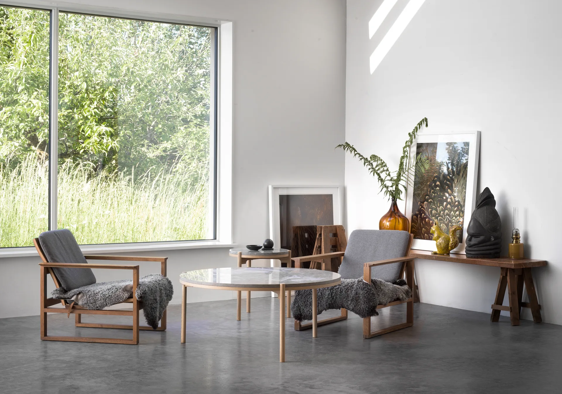 Dondo sivupöytä valkopigmentoitu tammiØ80 cm, Hiontahiekkakivi Mavis