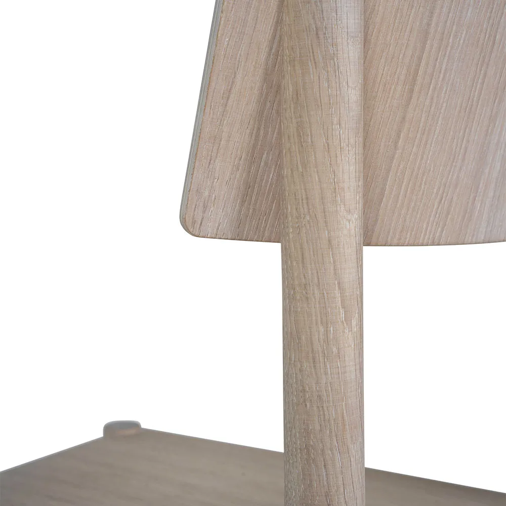 Rod tuoli, Valkovahattu tammi Mavis