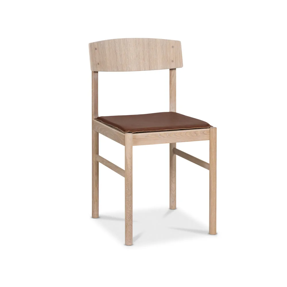 Rod tuolinpehmuste, konjakinvärinen nahka Mavis