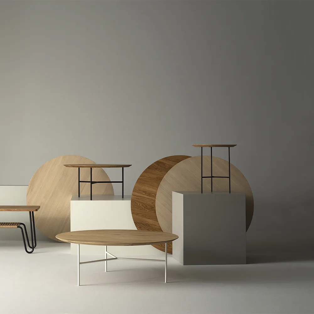 Tribeca-sohvapöytä, tammiöljy rustiikki, mustat jalat, ø80 Mavis