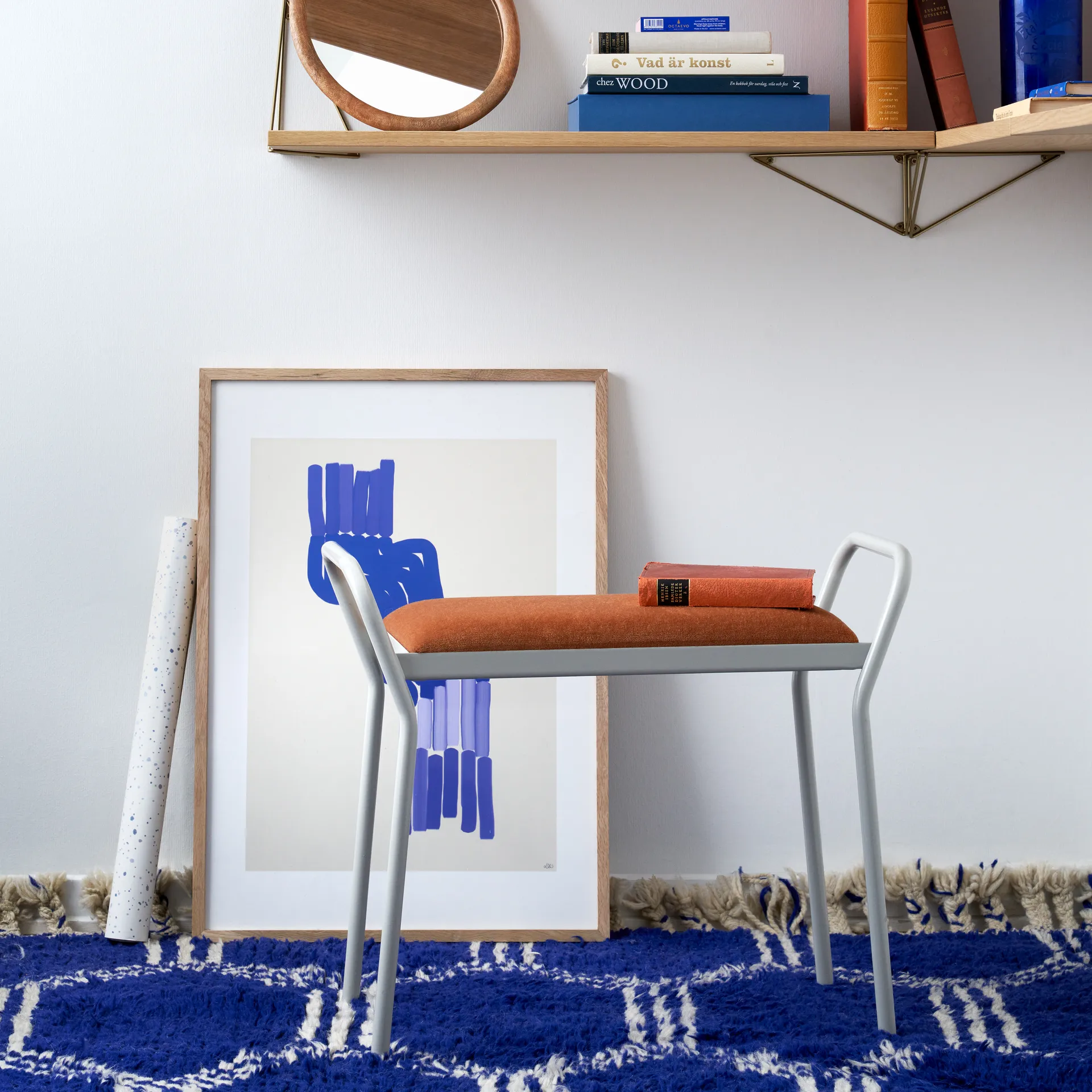 Anyone tuoli, Valkoinen vintage congac -nahalla Maze