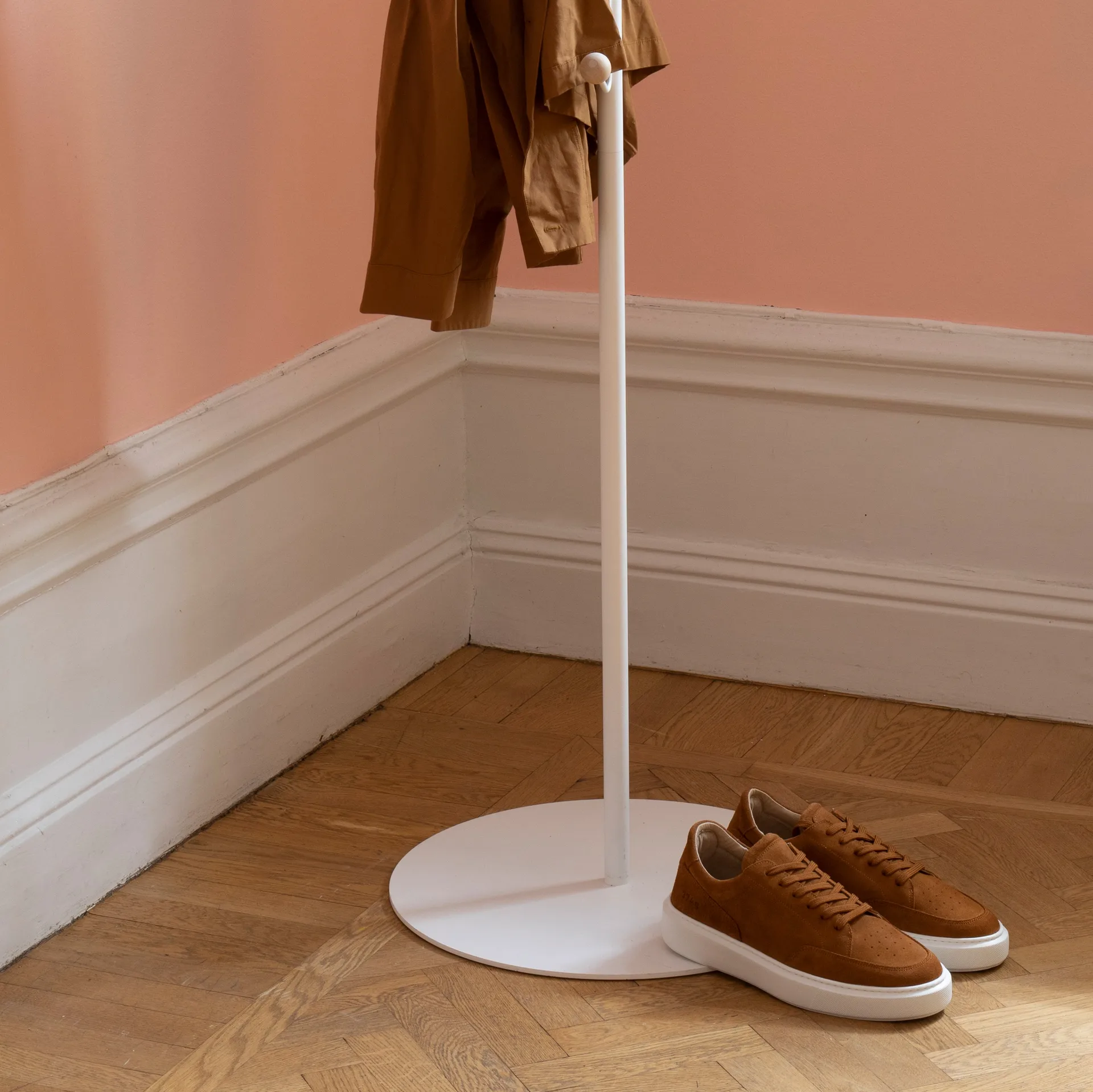 Bill Floor -vaateripustin, Valkoinen Maze