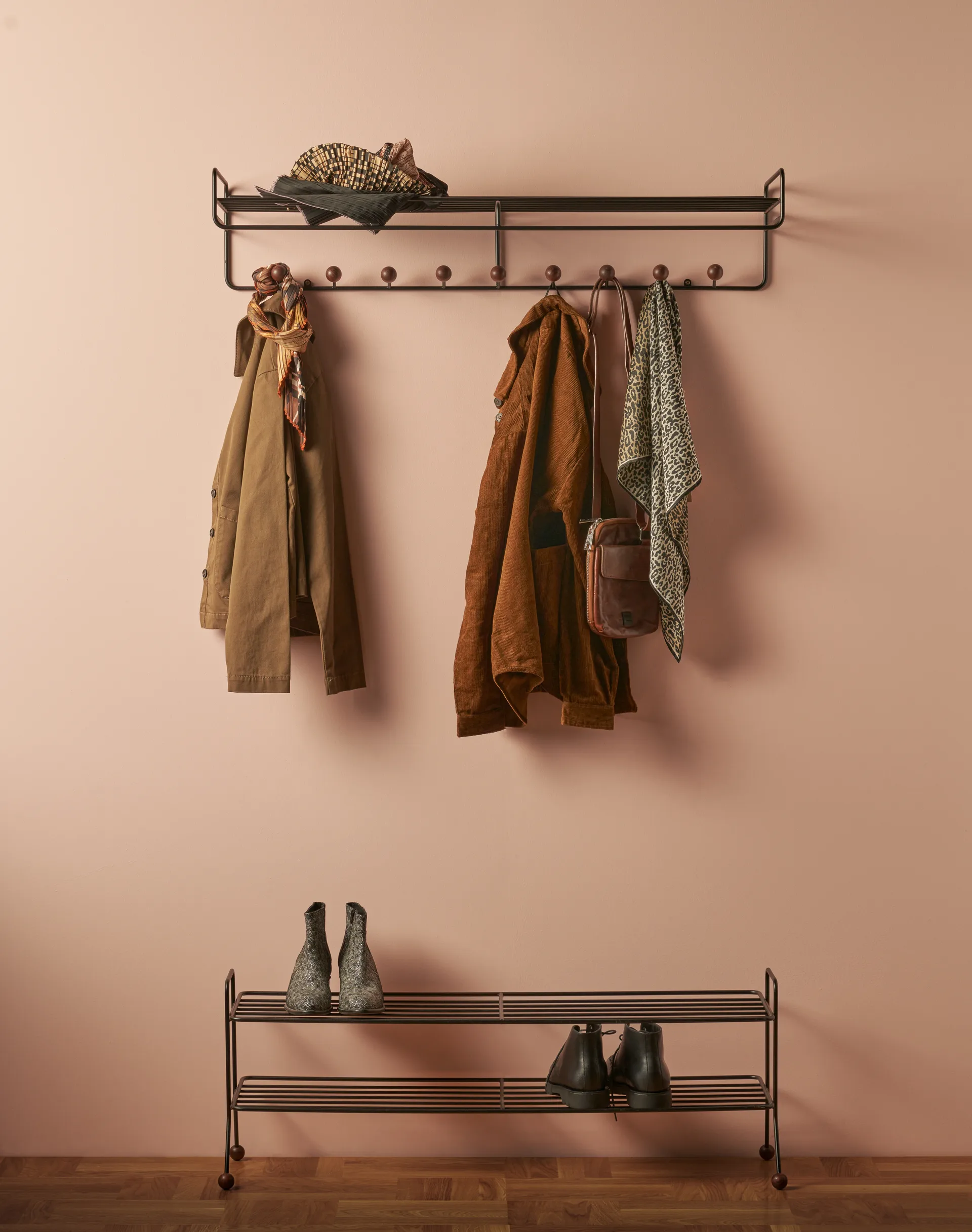 Bill Hat rack L hattuhylly, Musta-tummaruskea Maze