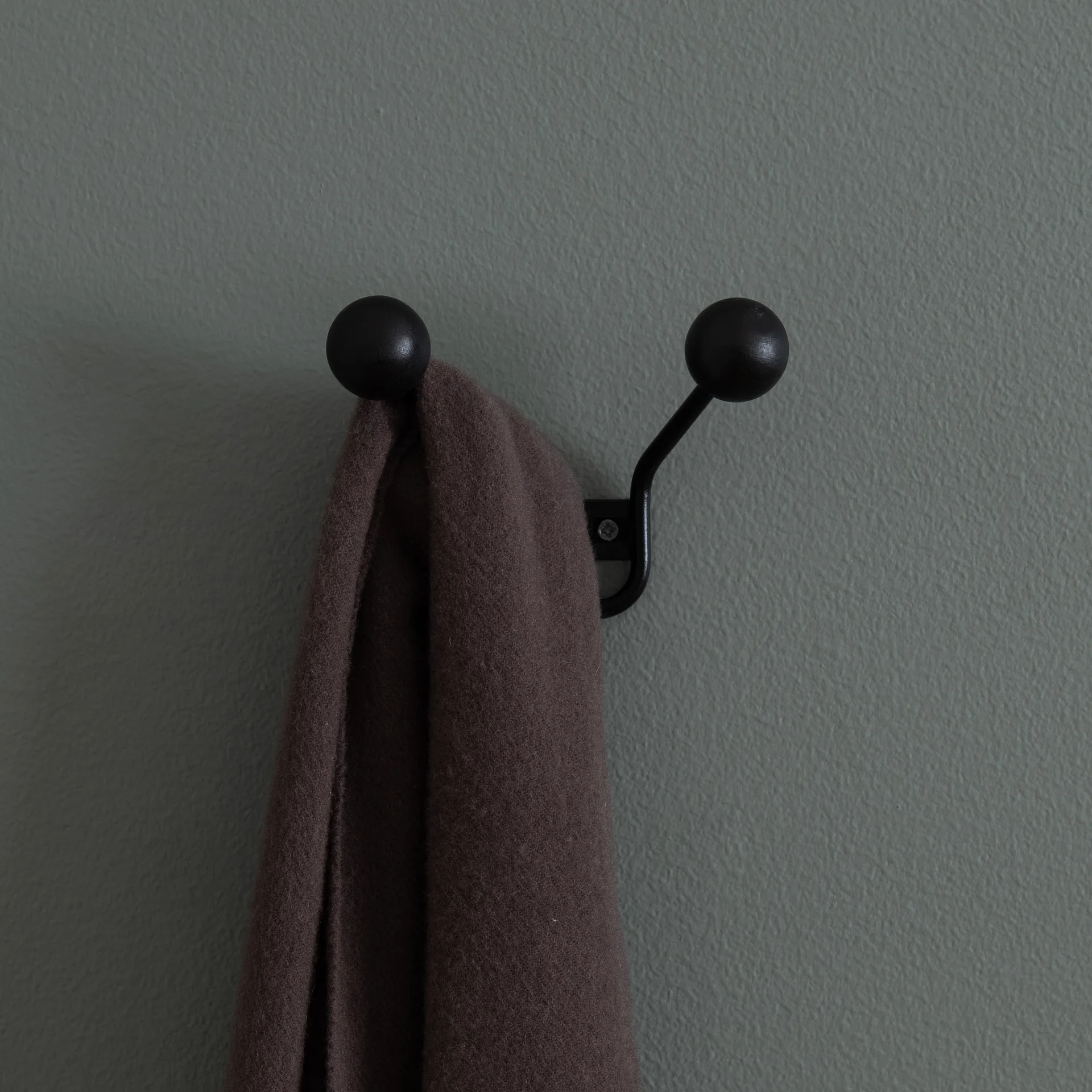 Bill XXS vaatenaulakko, musta Maze