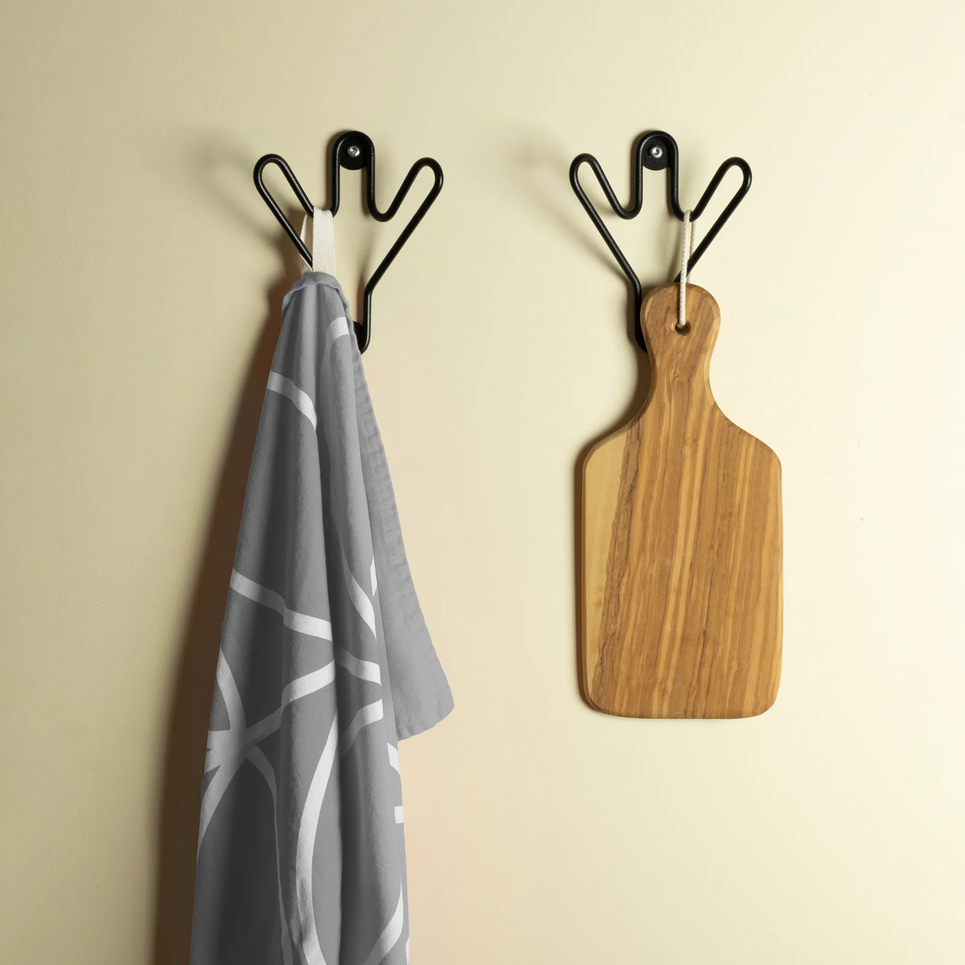 Buddy koukku, musta Maze