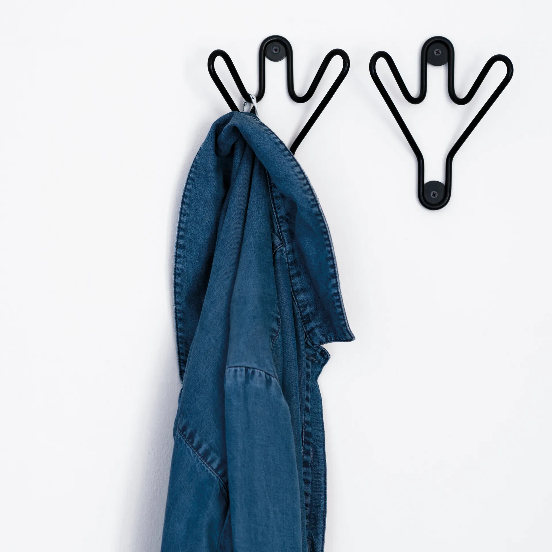 Buddy koukku, musta Maze