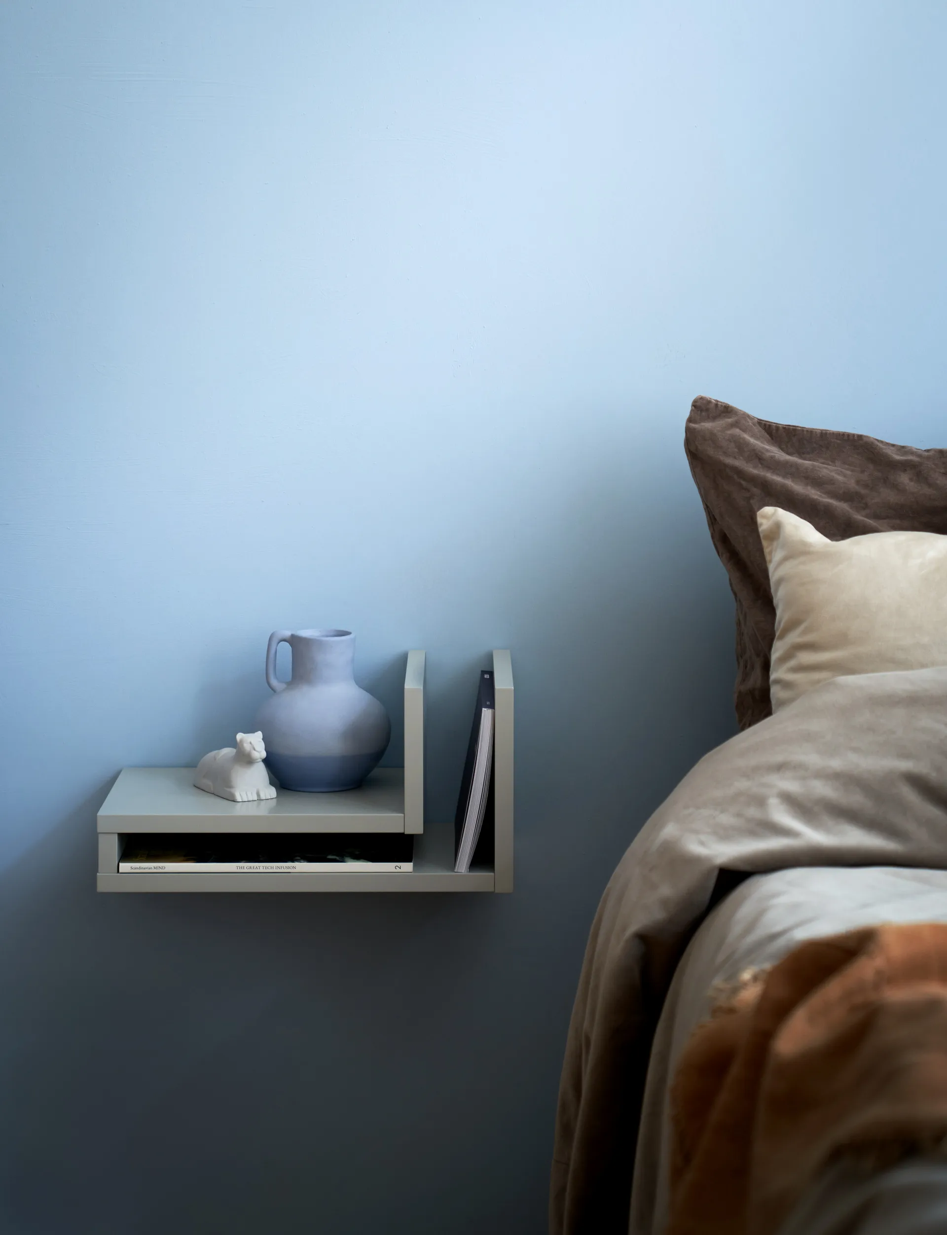 F-shelf seinähylly silk grey, Hylly vasemmalle Maze