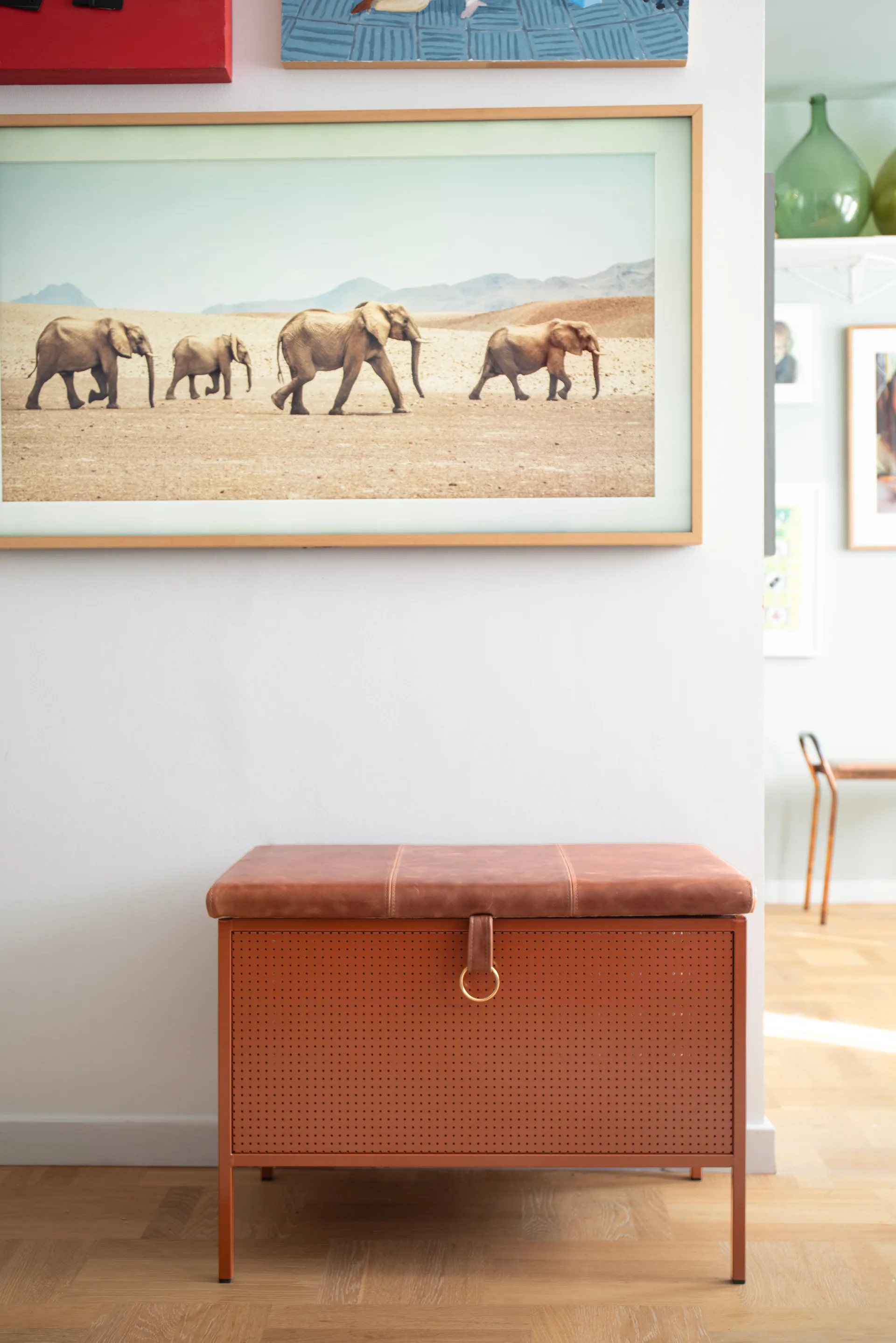 Frank säilytyspenkki, Cinnamon-vintage cognac Maze