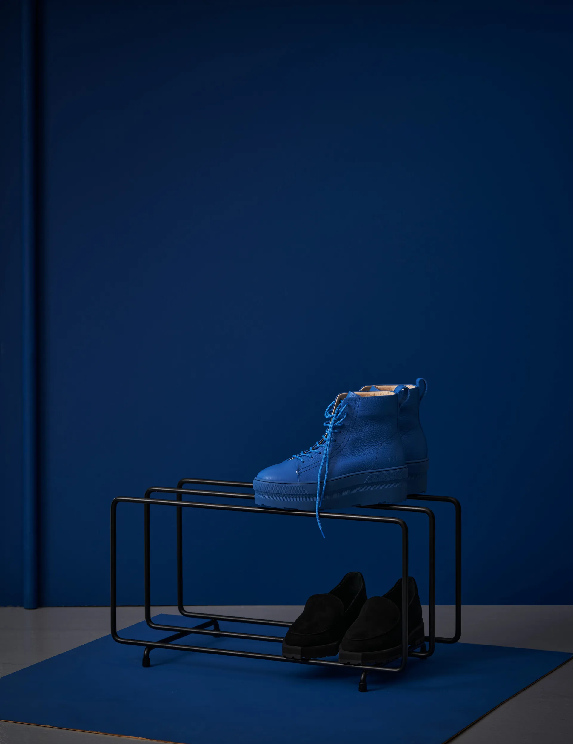 Mixrack kenkähylly, Musta Maze