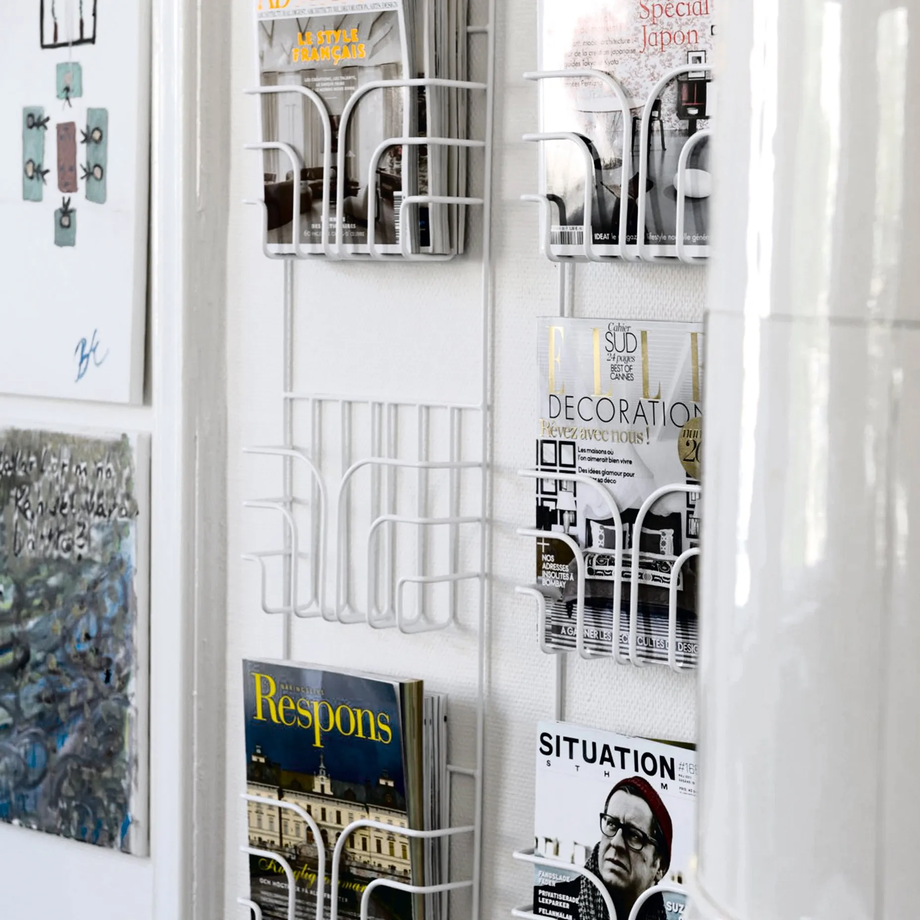 Now lehtiteline, valkoinen Maze