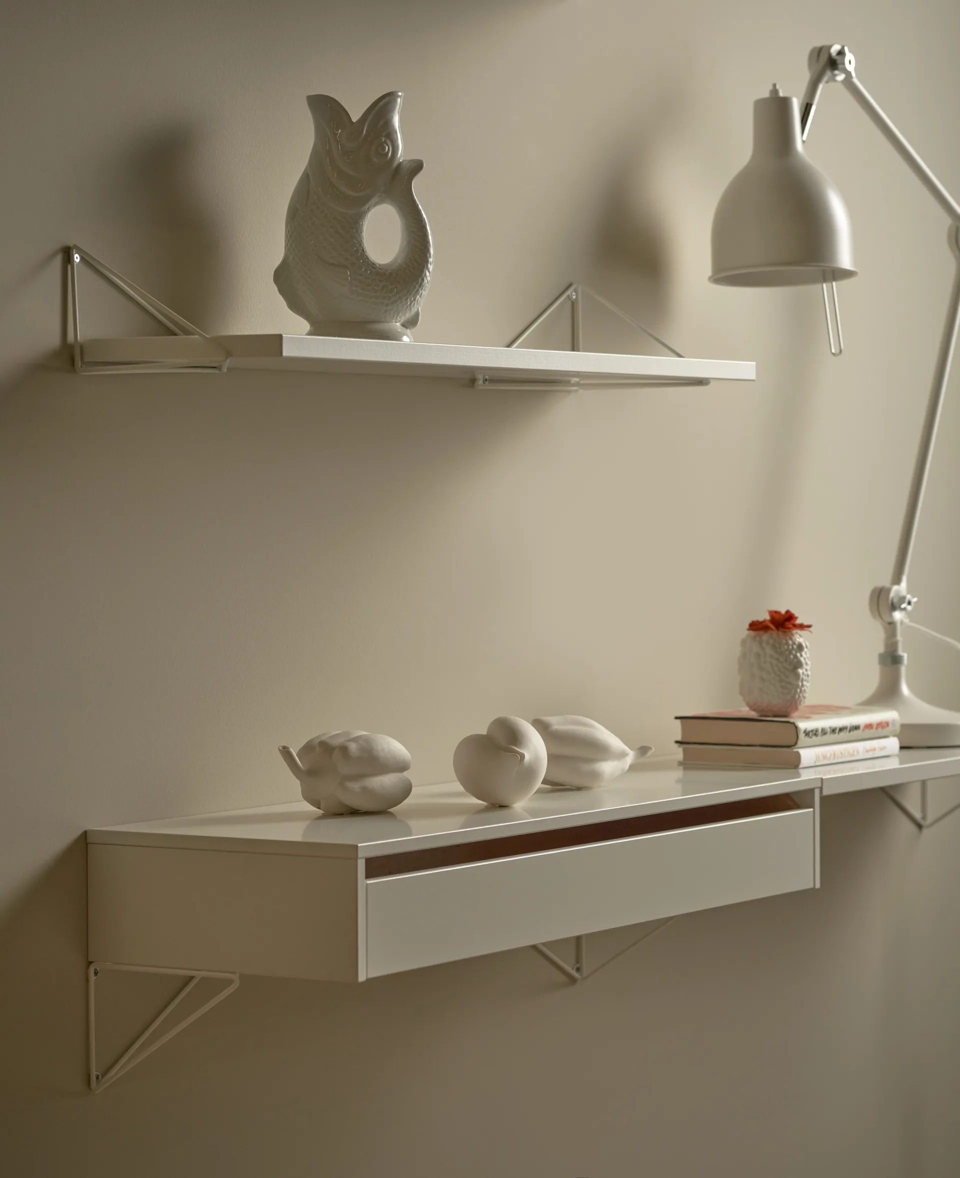 Pythagoras Bundle D hyllyjärjestelmä valkoinen-valkoinen Maze