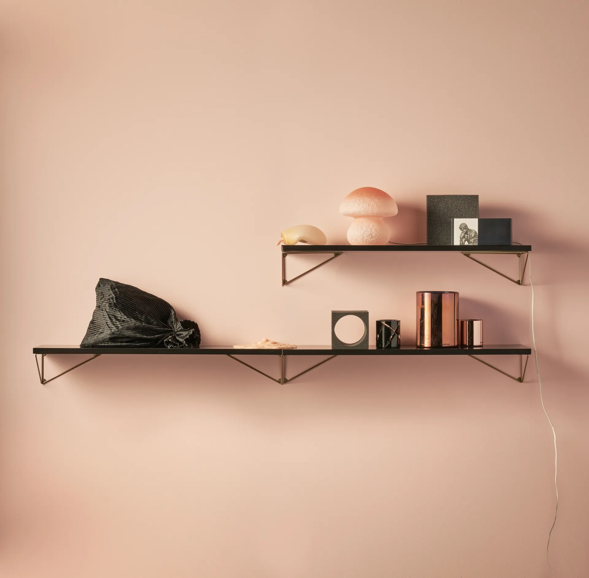 Pythagoras Bundles A musta/musta Maze