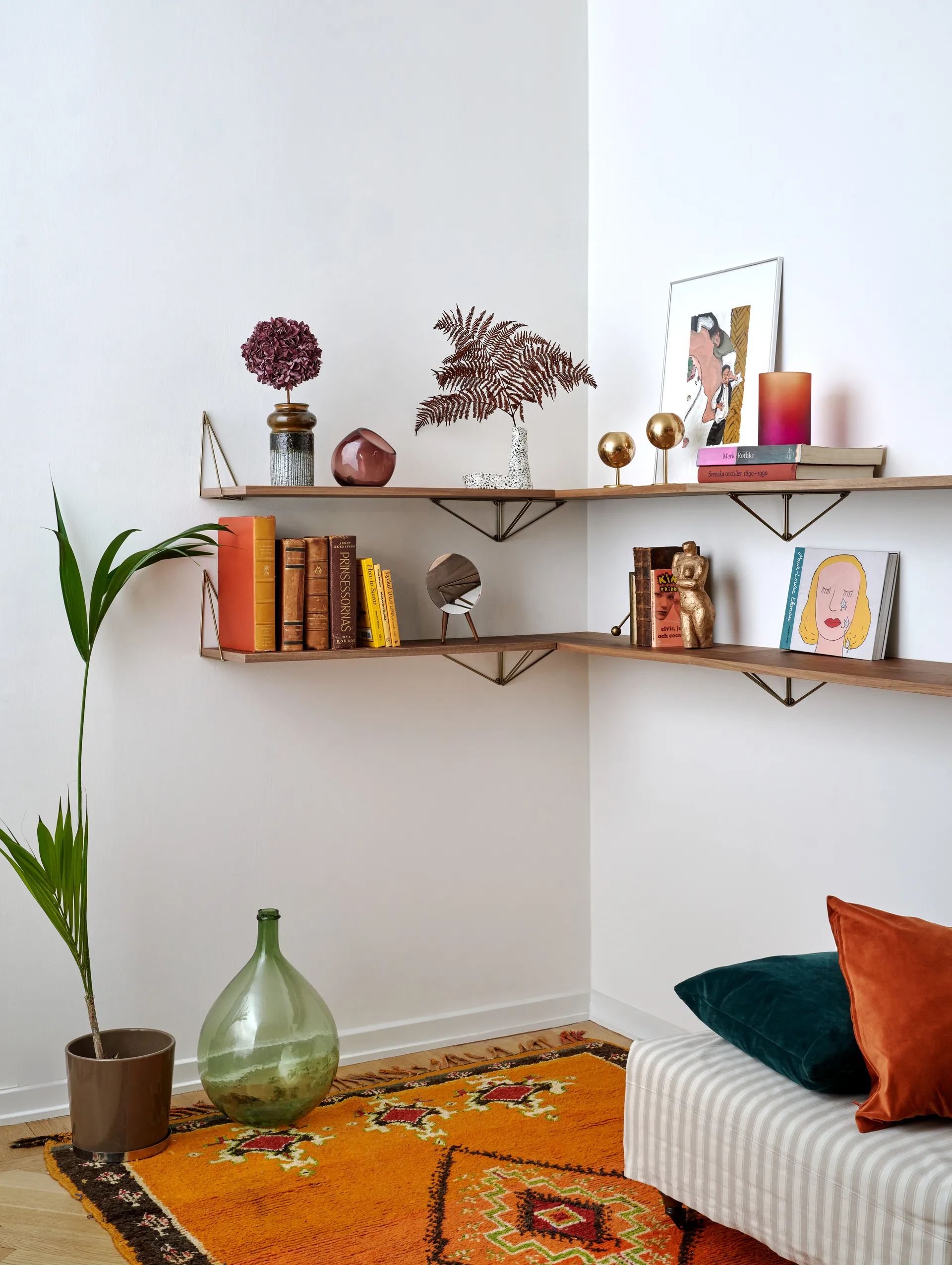 Pythagoras hyllylevy, Large, Saksanpähkinä Maze