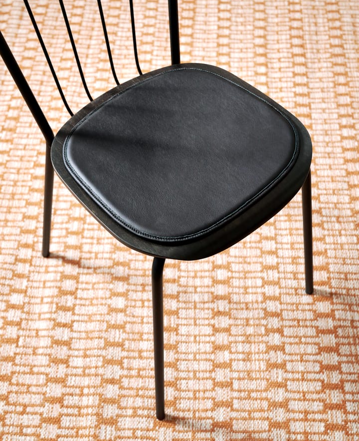 Same Seat Cushion -istuintyyny 35 x 37 cm - Black - Maze