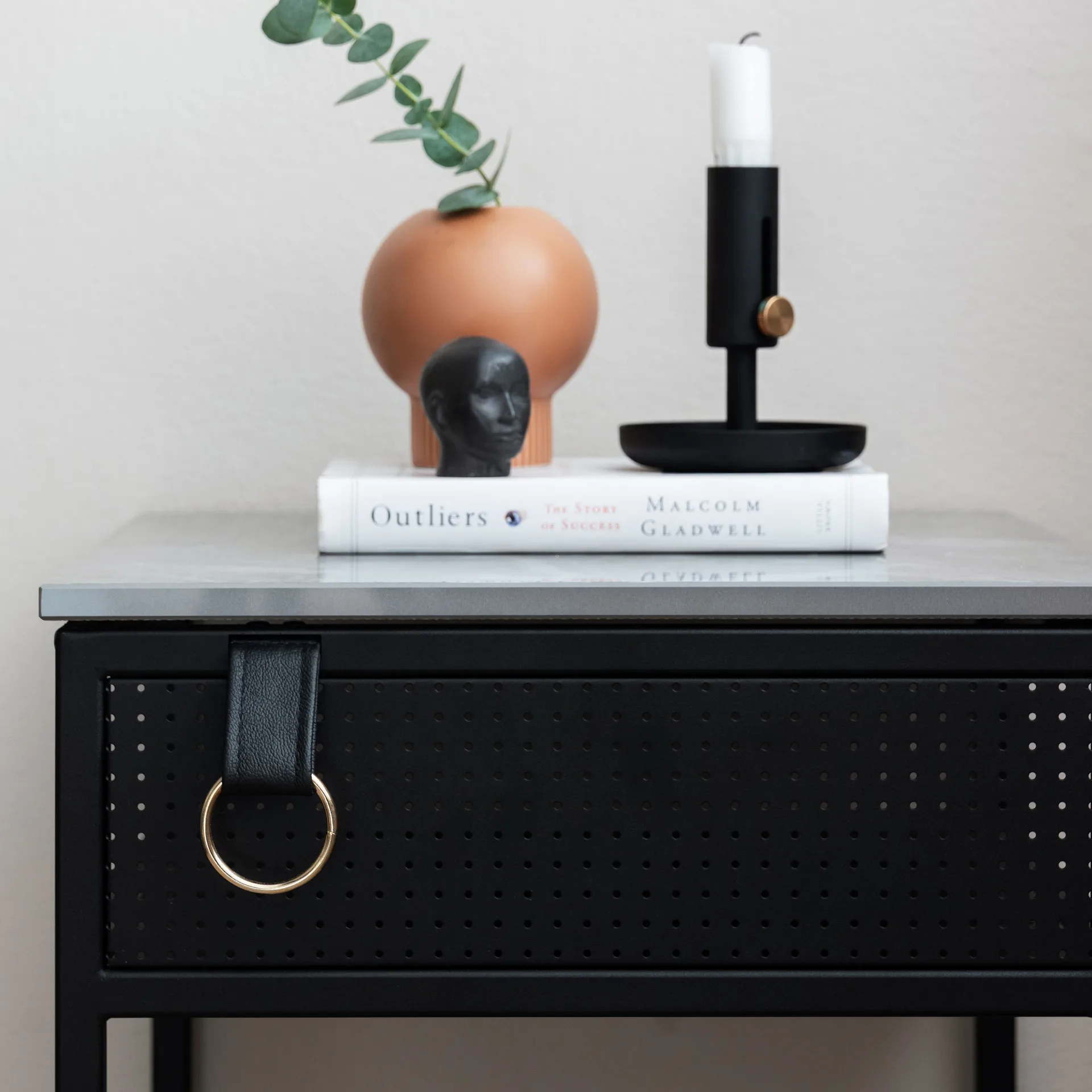 Tracy sivupöytä, vasenkätinen, musta Maze