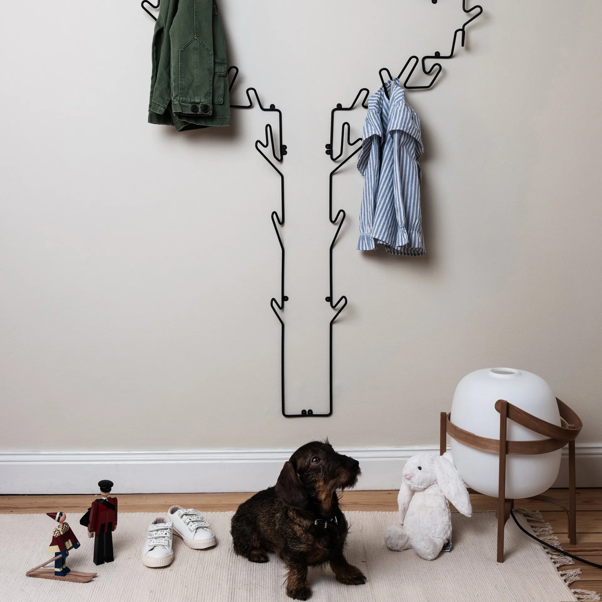 Tree-naulakko, musta Maze