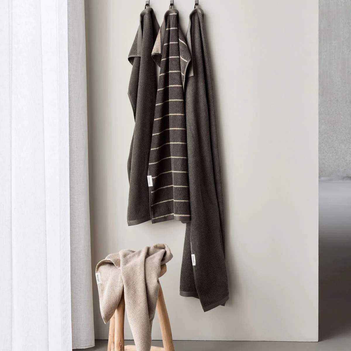 Solid pyyhe 70x140 cm, Army Meraki