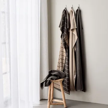 Stripe pyyhe 70x140 cm - Army - Meraki