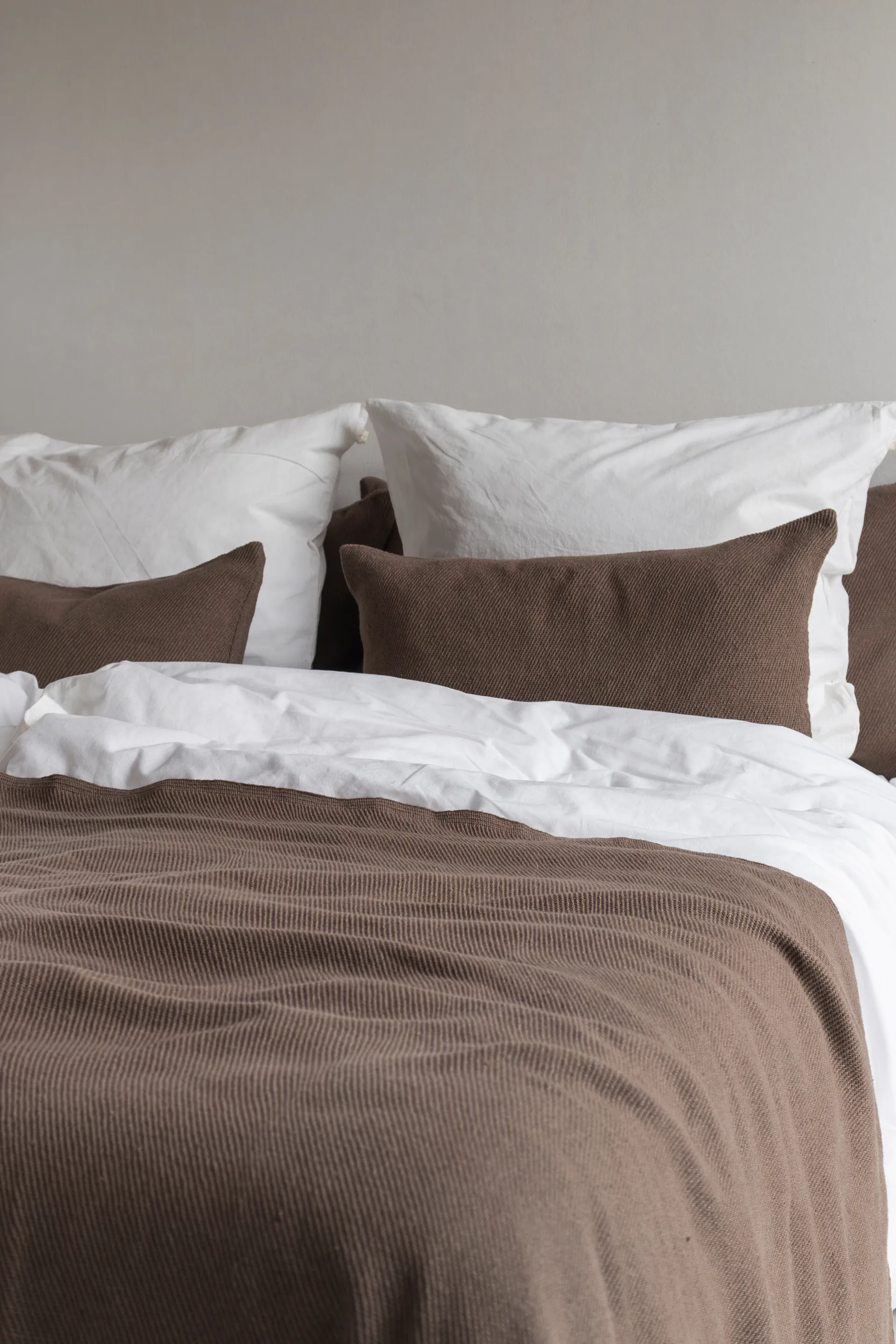 Bohemia päiväpeitto, Taupe, 250x250 cm Mette Ditmer