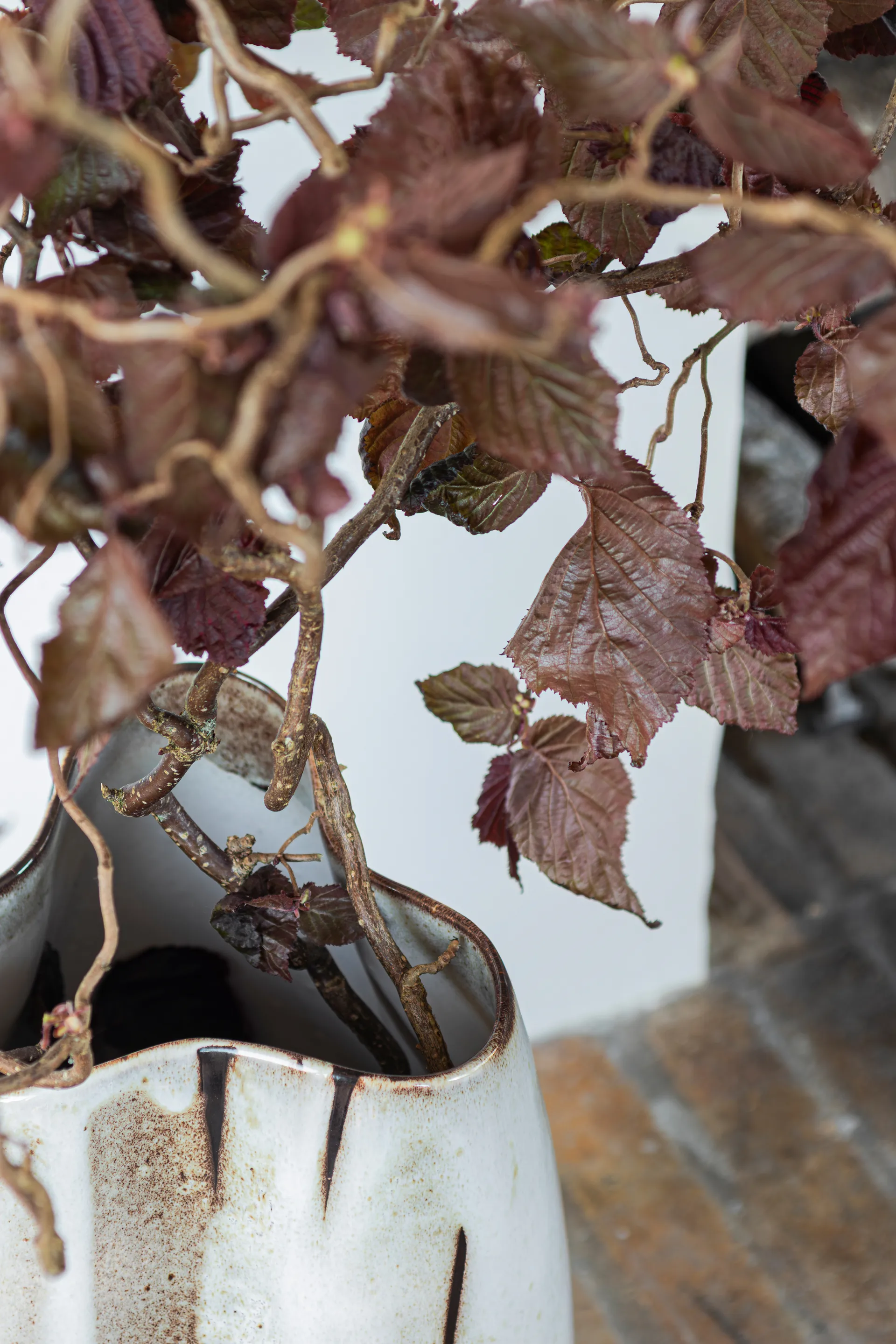 By Hand -maljakko large 38,5 cm, off-white Mette Ditmer