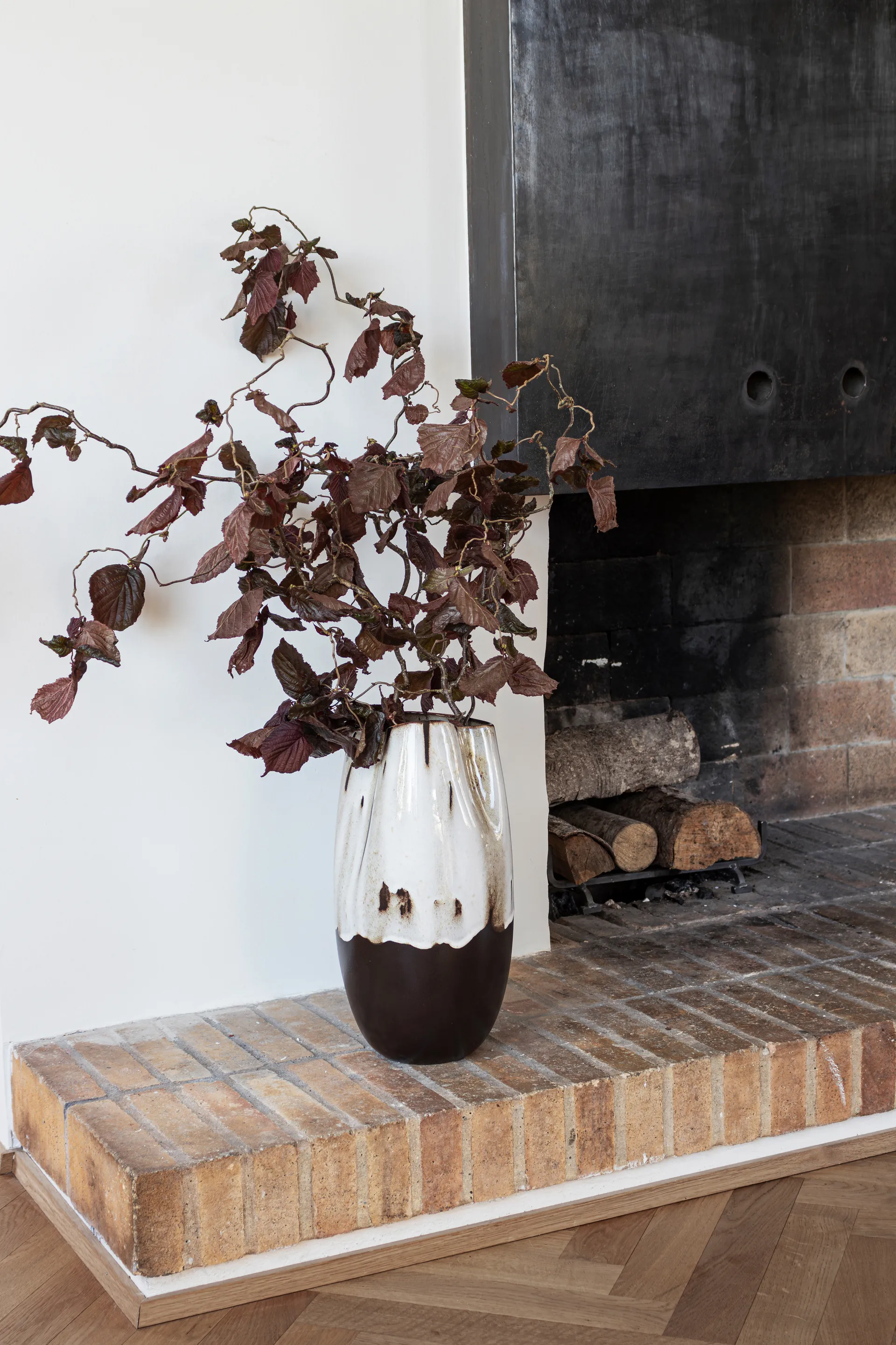 By Hand -maljakko large 38,5 cm, off-white Mette Ditmer