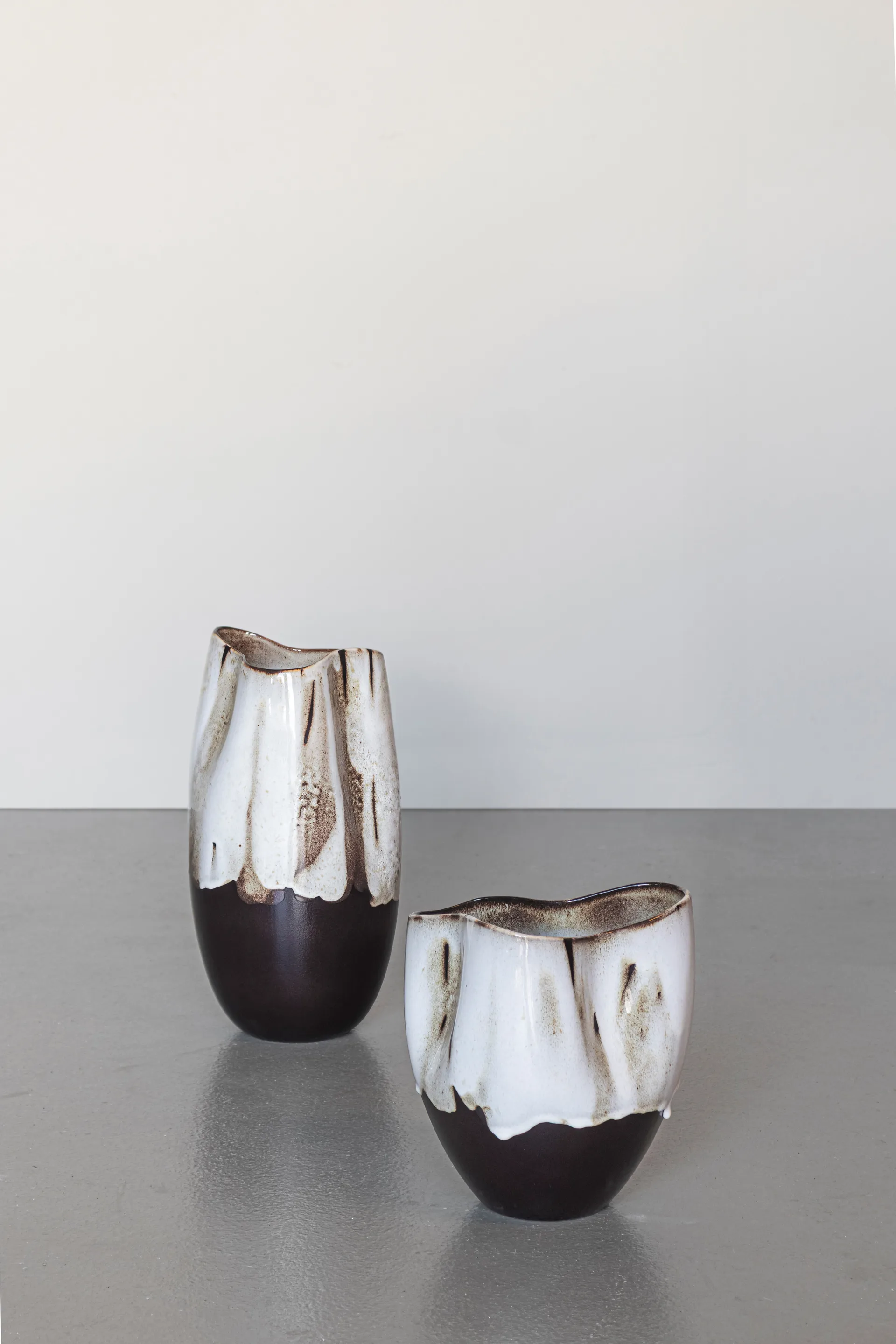 By Hand -maljakko large 38,5 cm, off-white Mette Ditmer