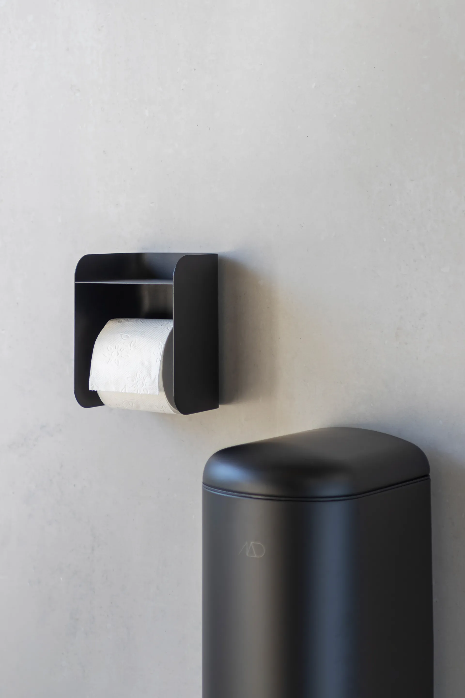 Carry WC-paperiteline, Black Mette Ditmer