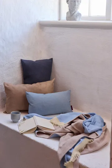 Duet torkkupeitto - Beige-Blue (beige-sininen), 130x175 cm - Mette Ditmer