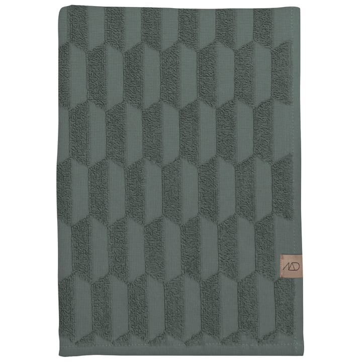 Geo kylpypyyhe 70 x 133 cm - Pine green - Mette Ditmer