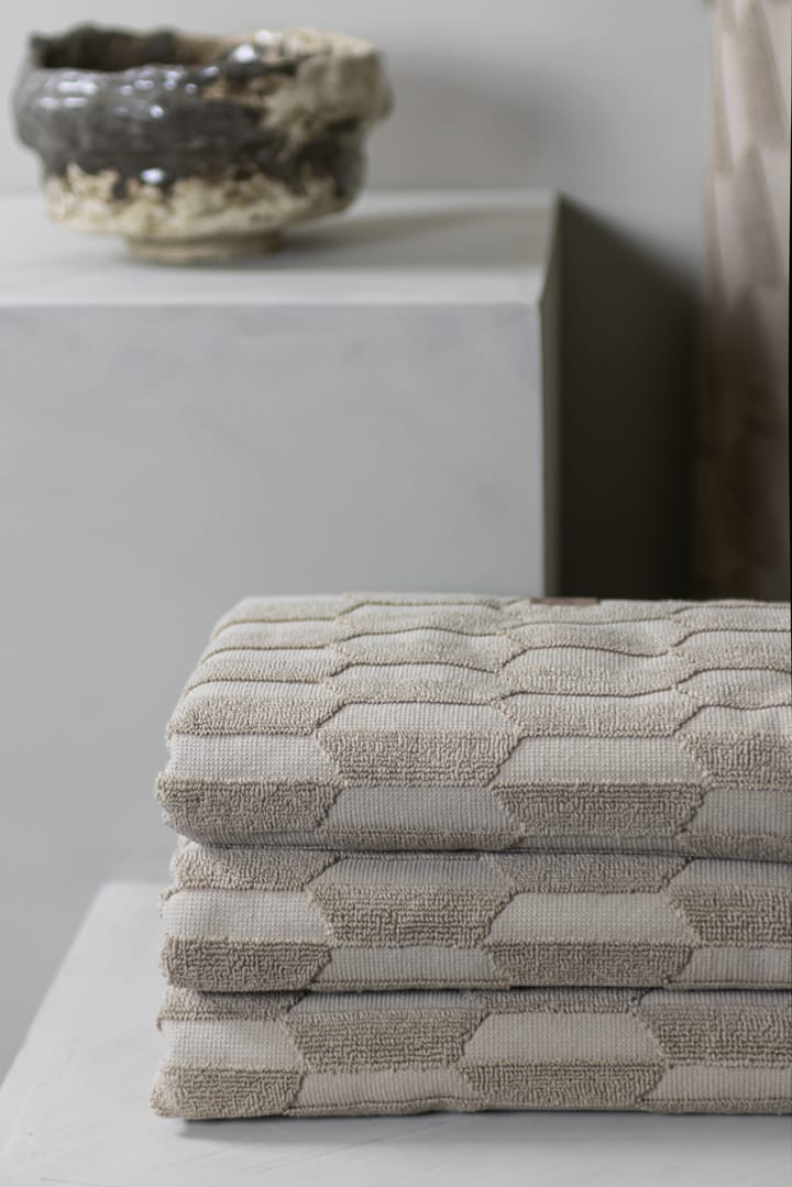 Geo pyyhe 50 x 95 cm, Sand Mette Ditmer