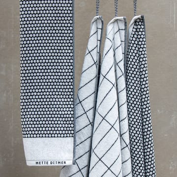 Grid kylpypyyhe 70 x 140 cm - Musta-off white - Mette Ditmer
