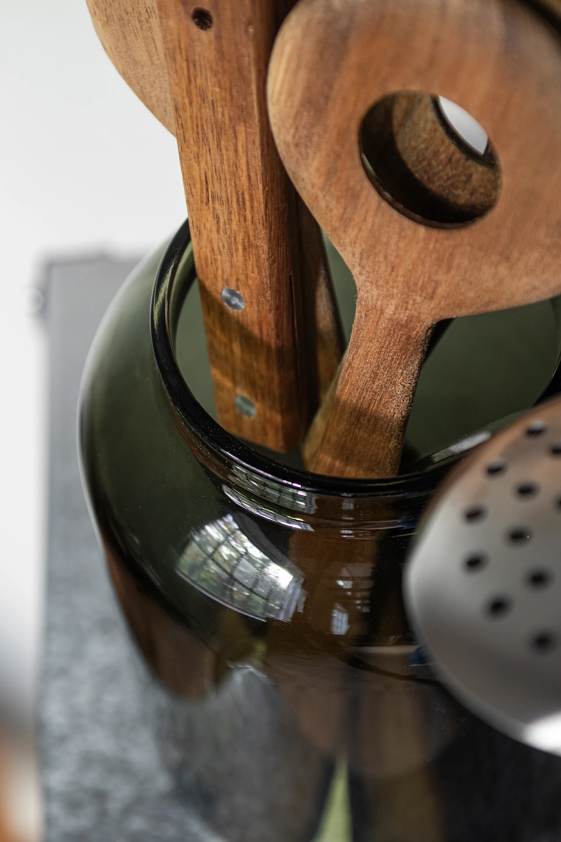 Luna purkki kannella large 20 cm, Dark forest Mette Ditmer