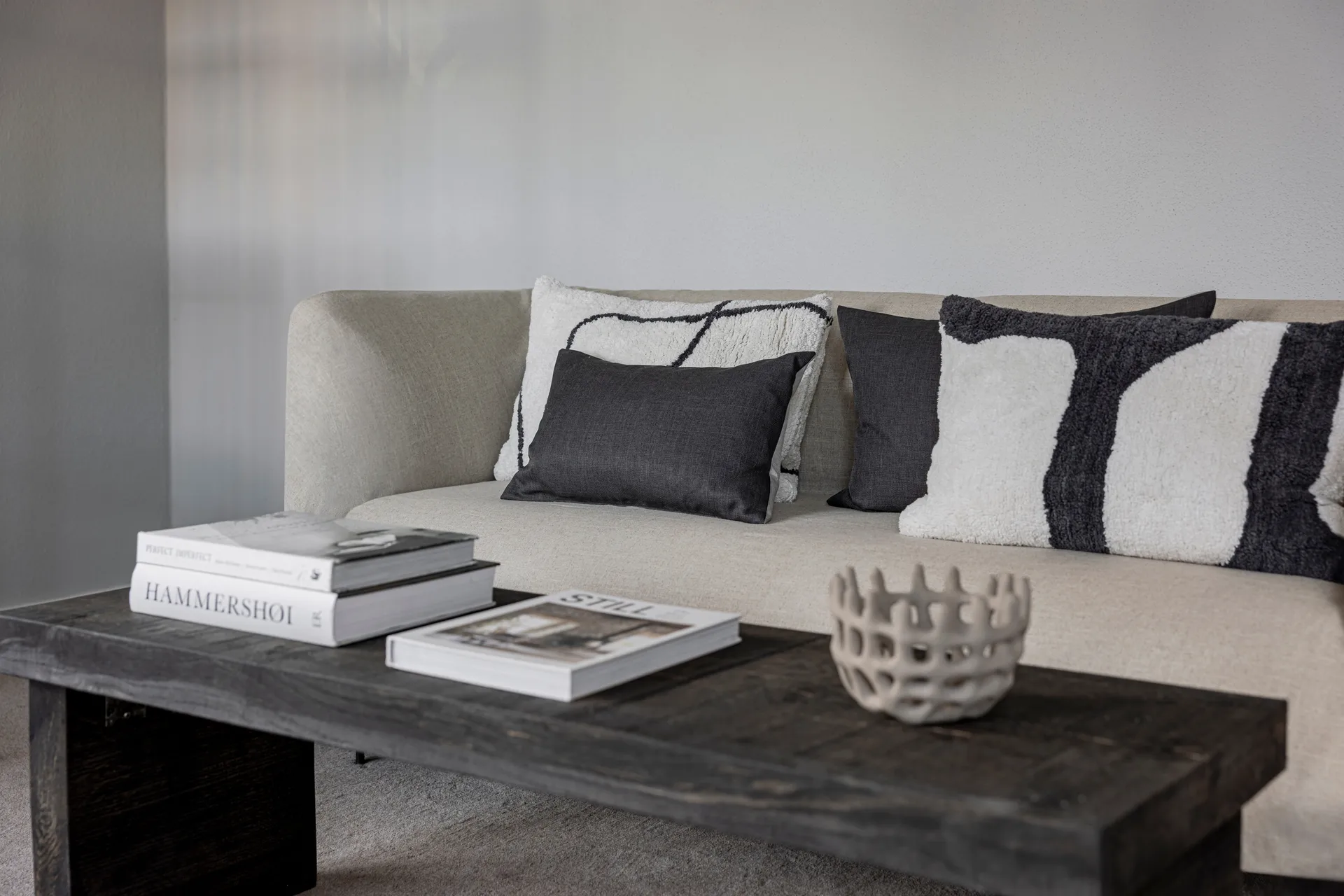 Scala tyynynpäällinen, Stone grey, 30x50 cm Mette Ditmer