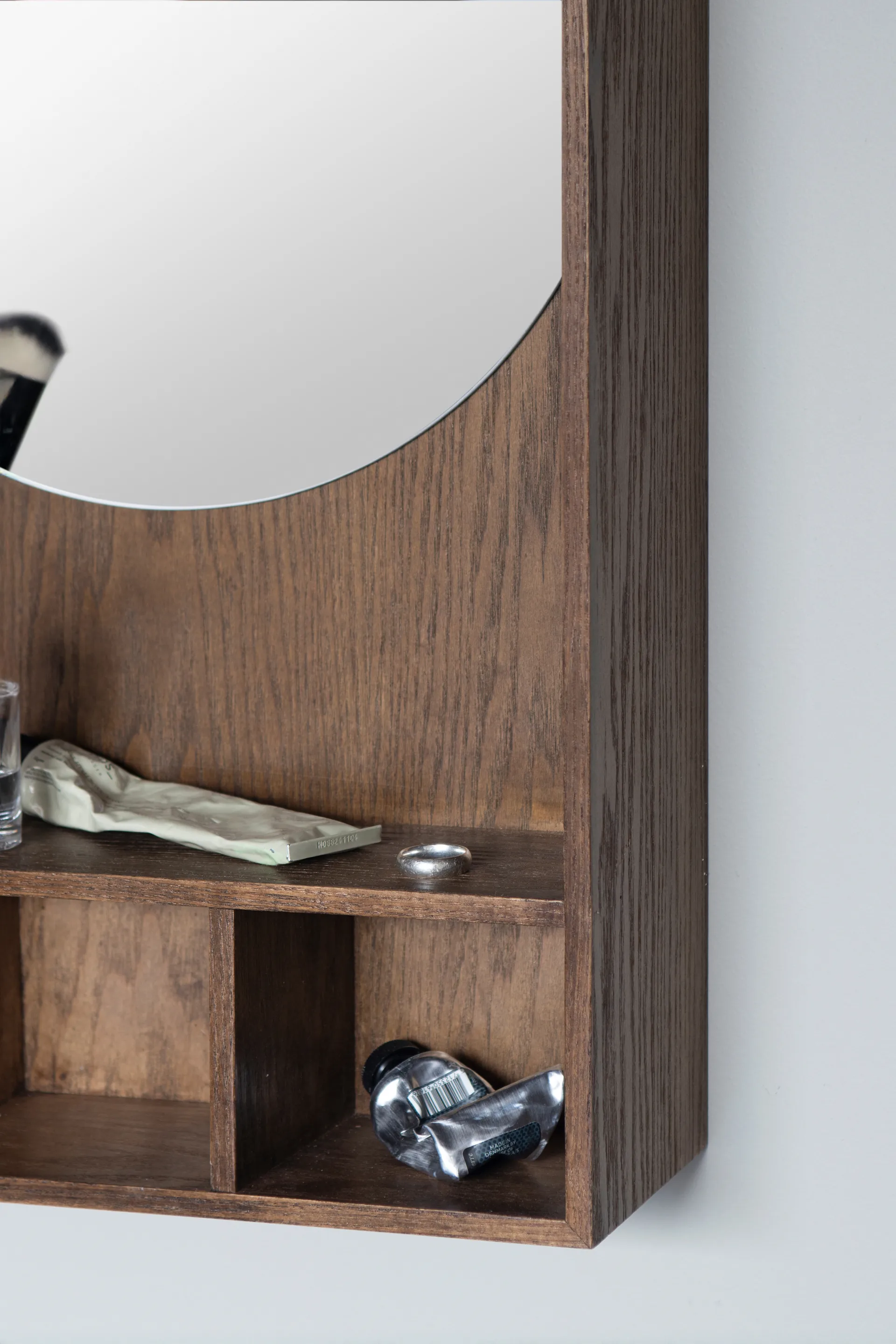 Show-me peili hyllyllä small, Tummalla öljytty Mette Ditmer