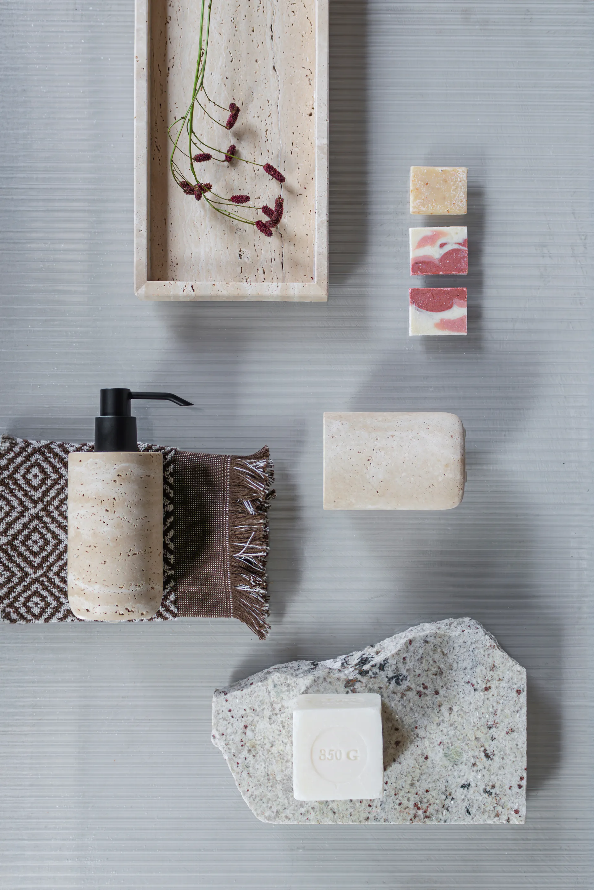 Travertiini hammasharjateline 10 cm, Liinavaatteet Mette Ditmer