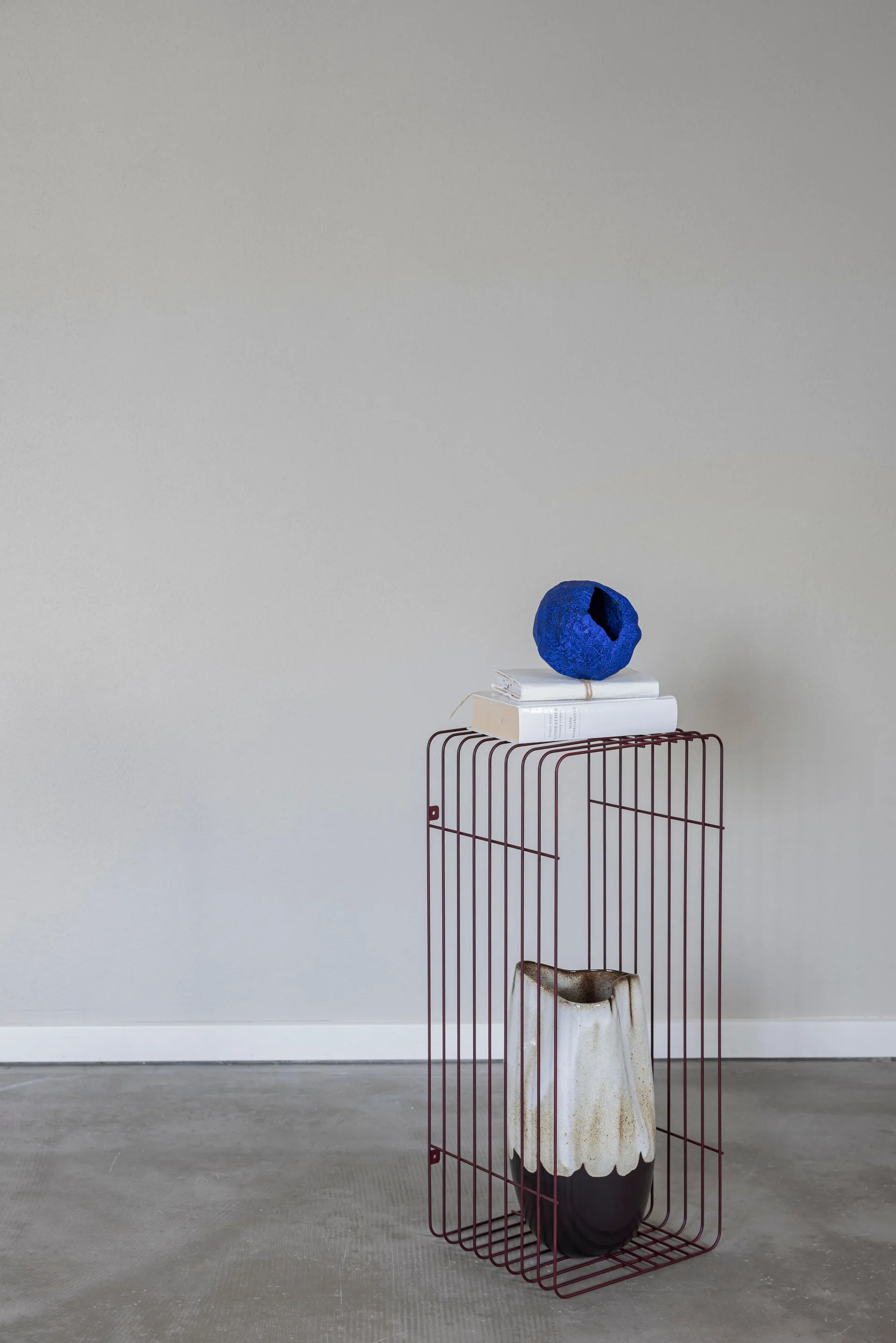 Wire-hylly, Viini, 31×70×26 cm Mette Ditmer