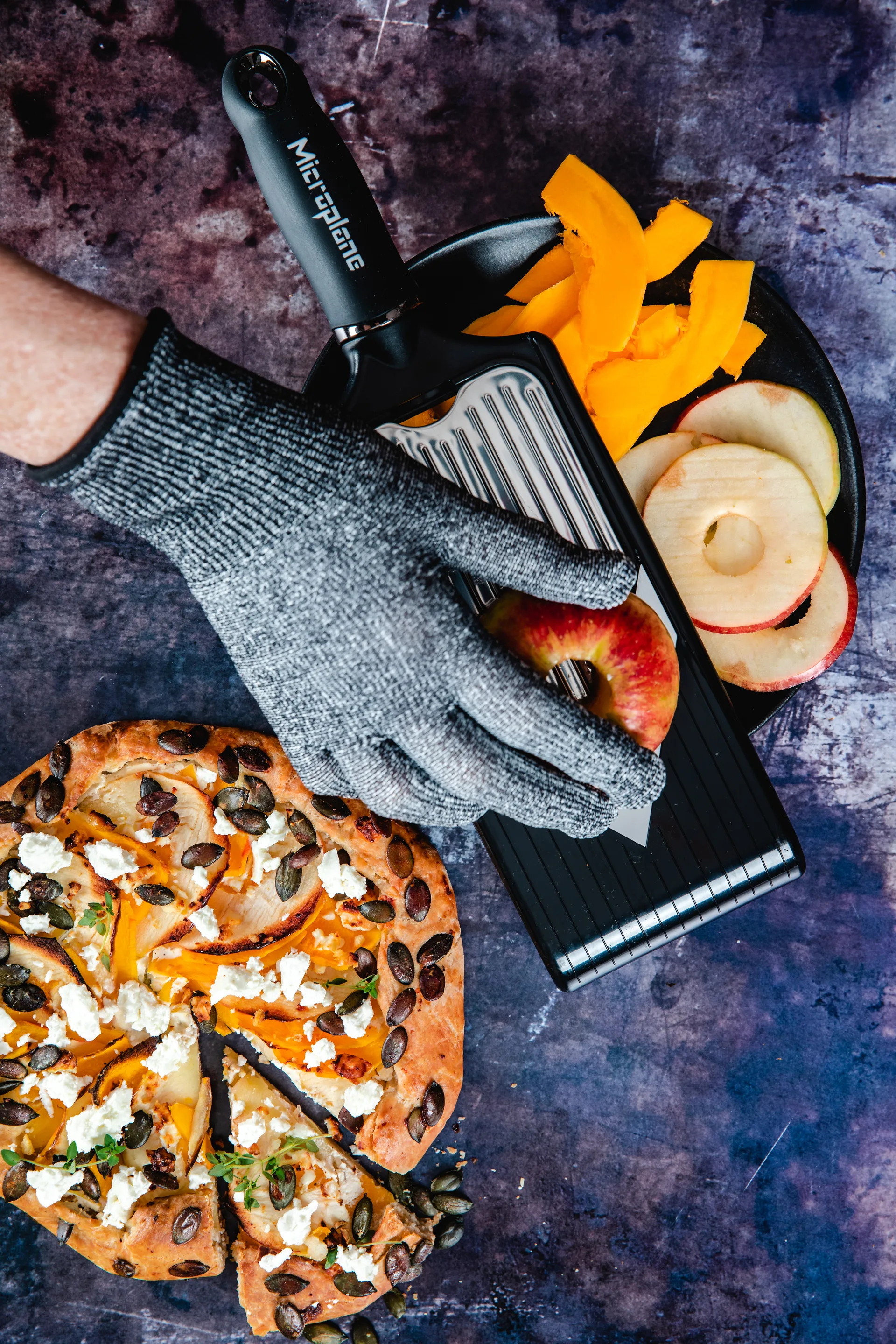 Erikoiskäsineiden suojakäsine., Harmaa Microplane