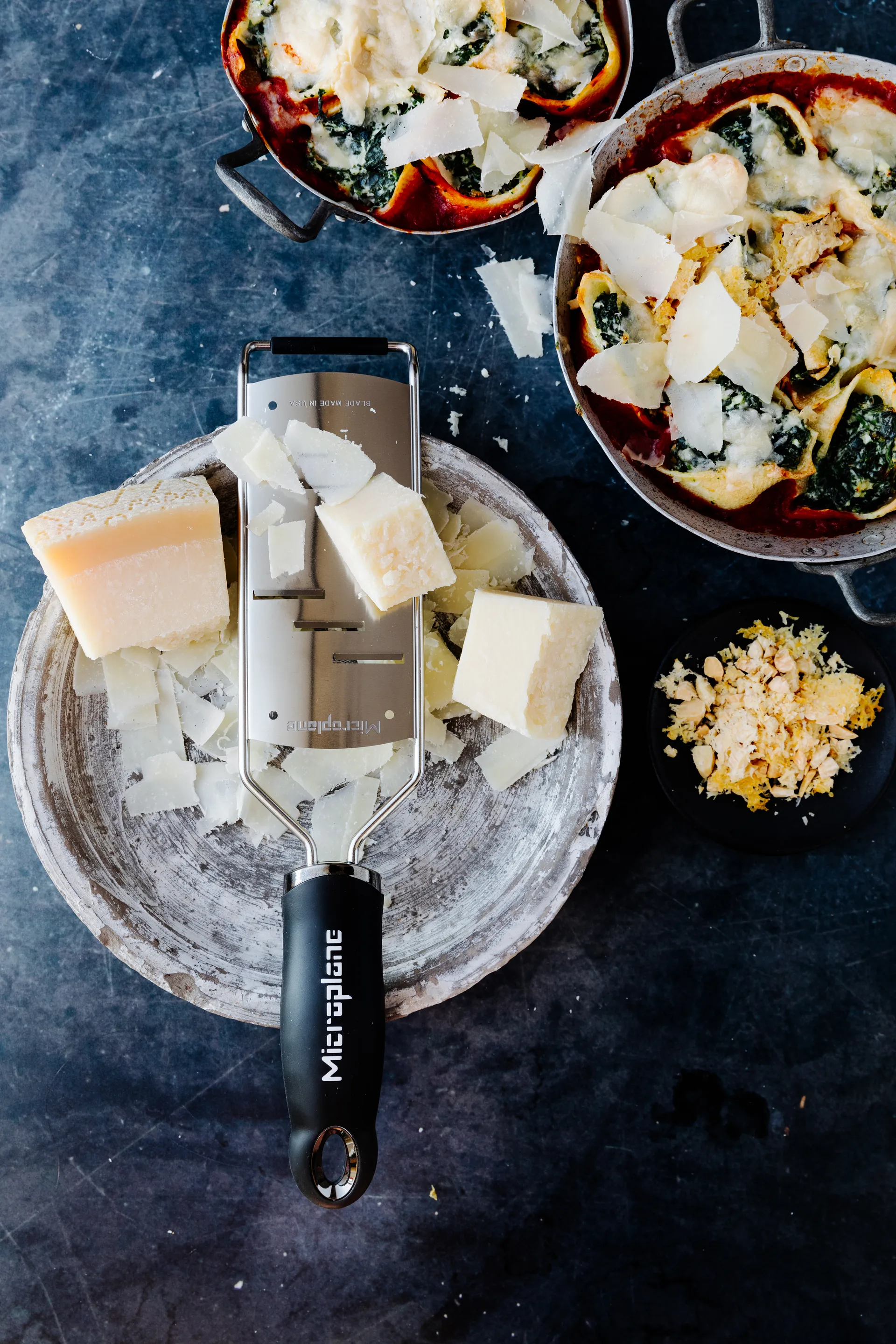 Gourmet iso shaver-raastinrauta 31 cm, Musta Microplane