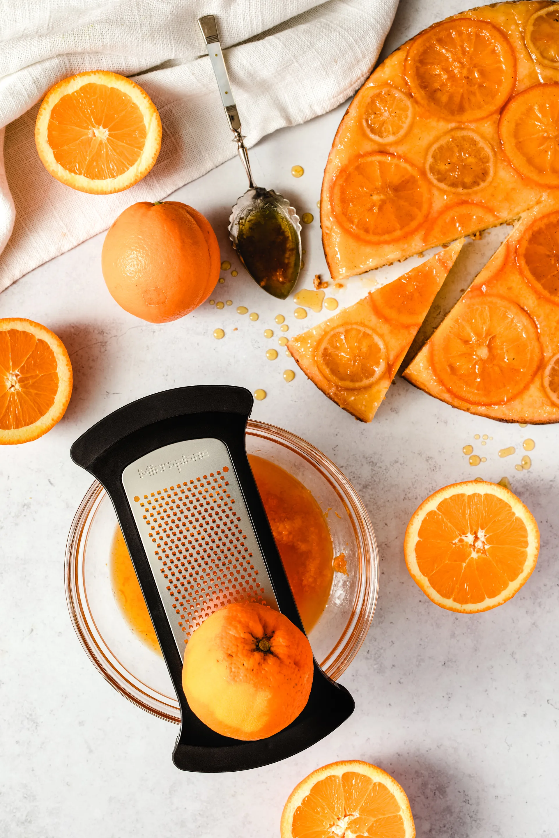 Microplane hieno raastinrauta 21,2 cm, Musta Microplane