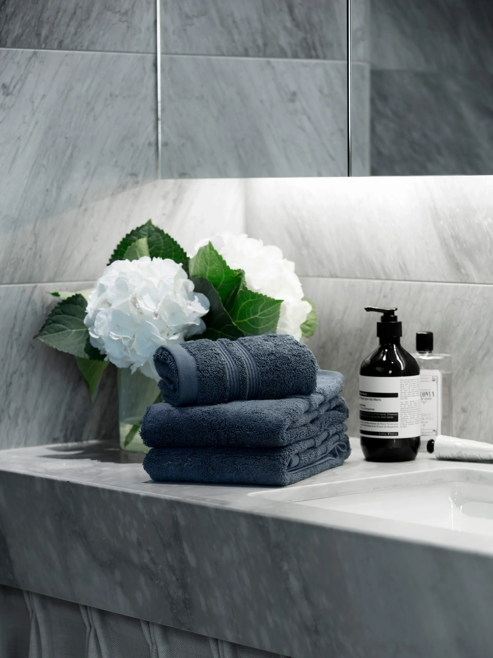 Fontana Käsipyyhe EKO, Tummansininen, 30 x 50 cm Mille Notti