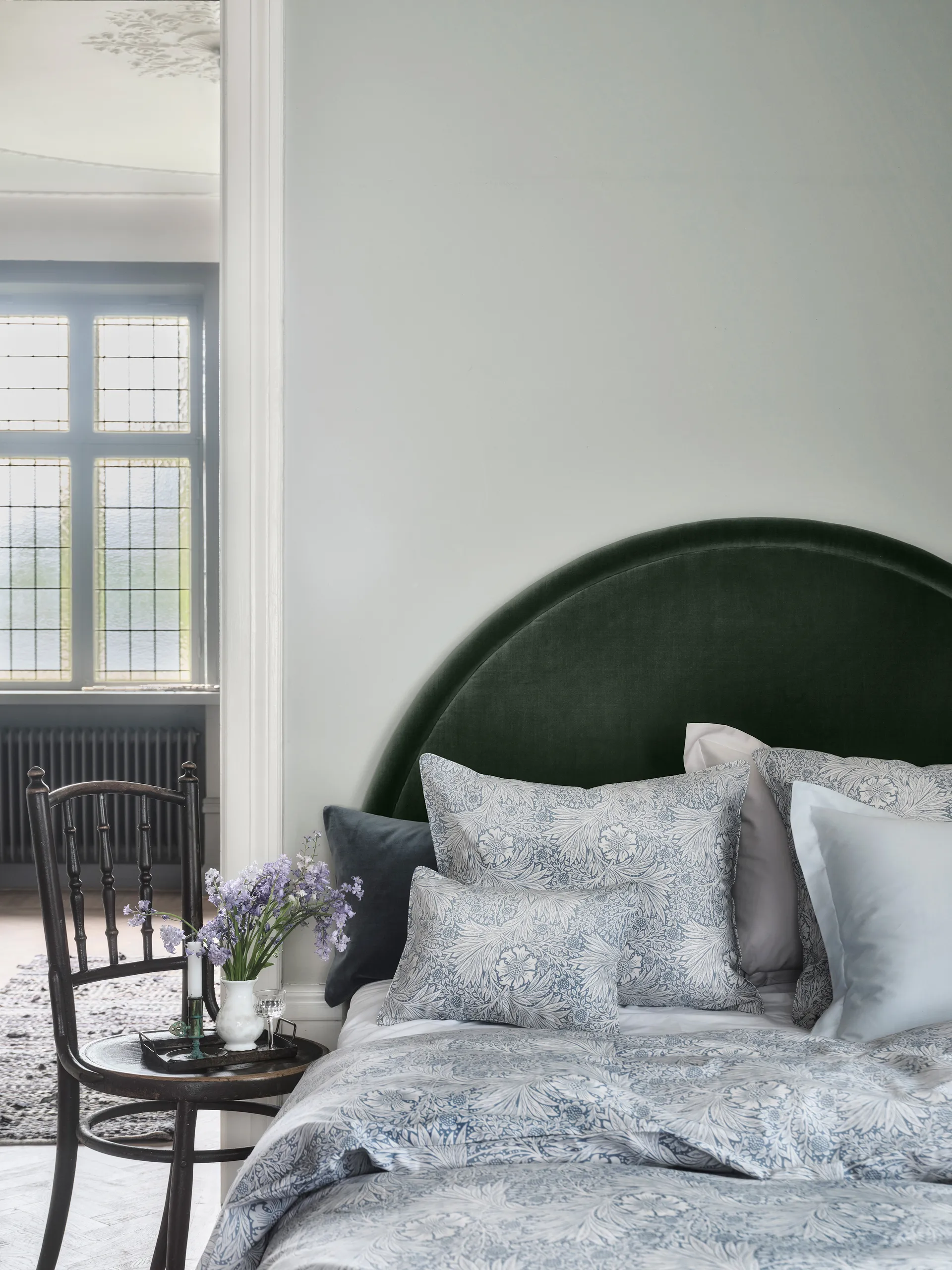 Morris & Co. Marigold Tyynyliina, Sininen, 50x60 cm Mille Notti