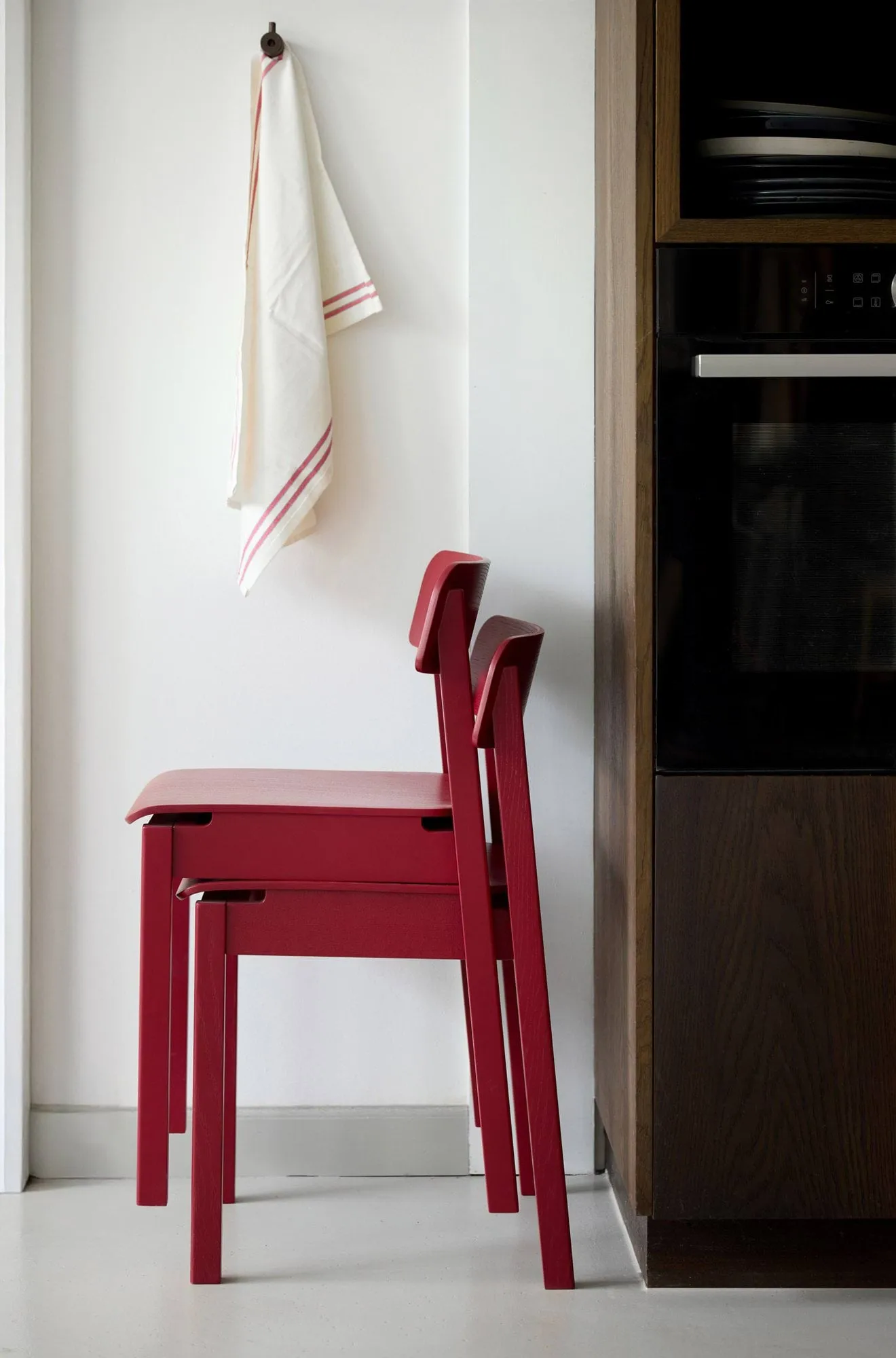 Everyday Chair tuoli, Purple red MOEBE