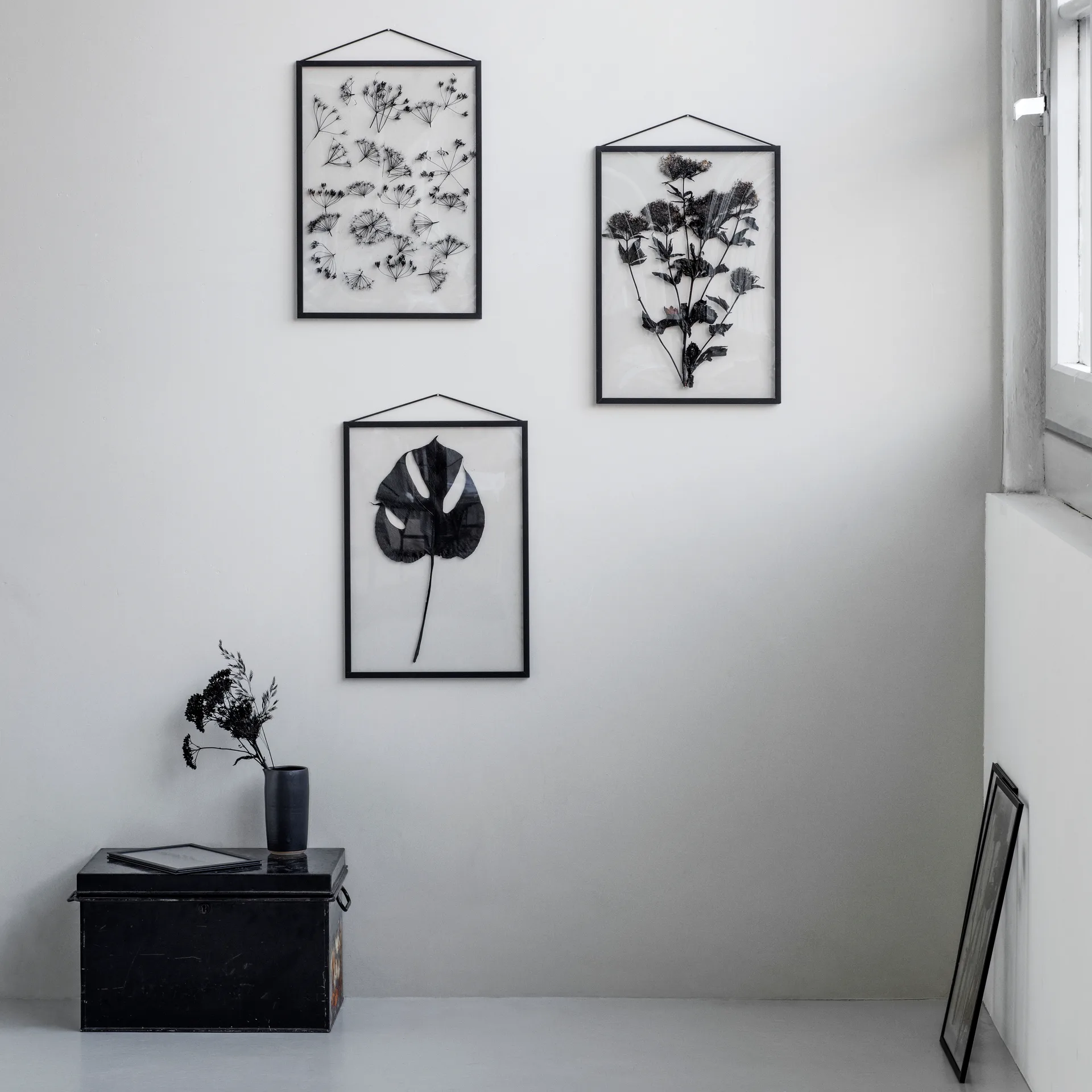 Moebe Frame A3 31,7x44 cm, Musta MOEBE