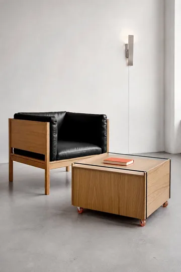 Moebe Storage Chest sohvapöytä säilytystilalla - Öljytty tammi-musta, 60x61x38.2 cm - MOEBE