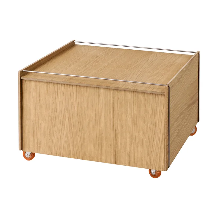 Moebe Storage Chest sohvapöytä säilytystilalla - Öljytty tammi-ruostumaton teräs, 60x61x38.2 cm - MOEBE