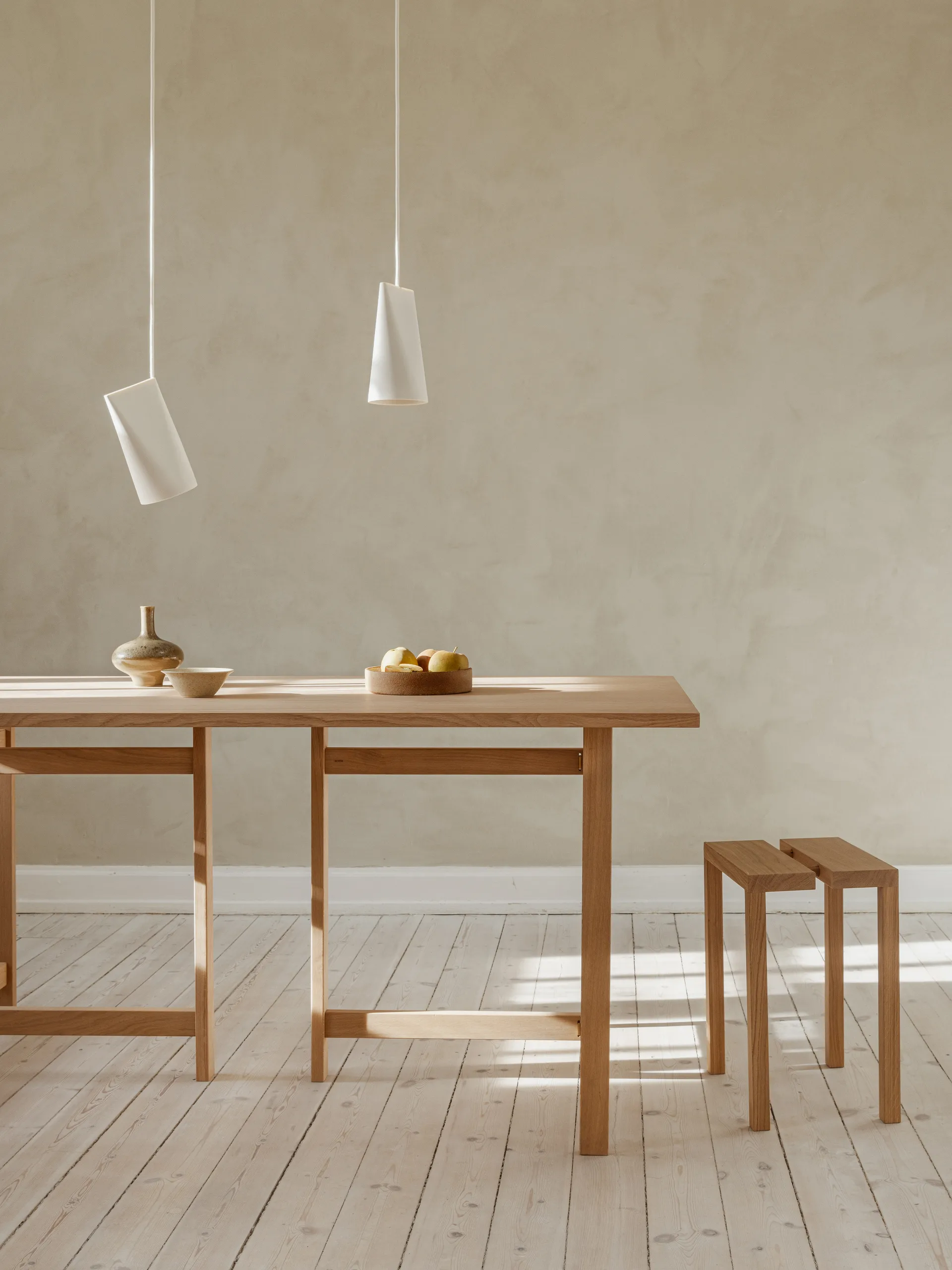 Moebe suorakulmainen ruokapöytä, Burgundi, 160x90 cm MOEBE