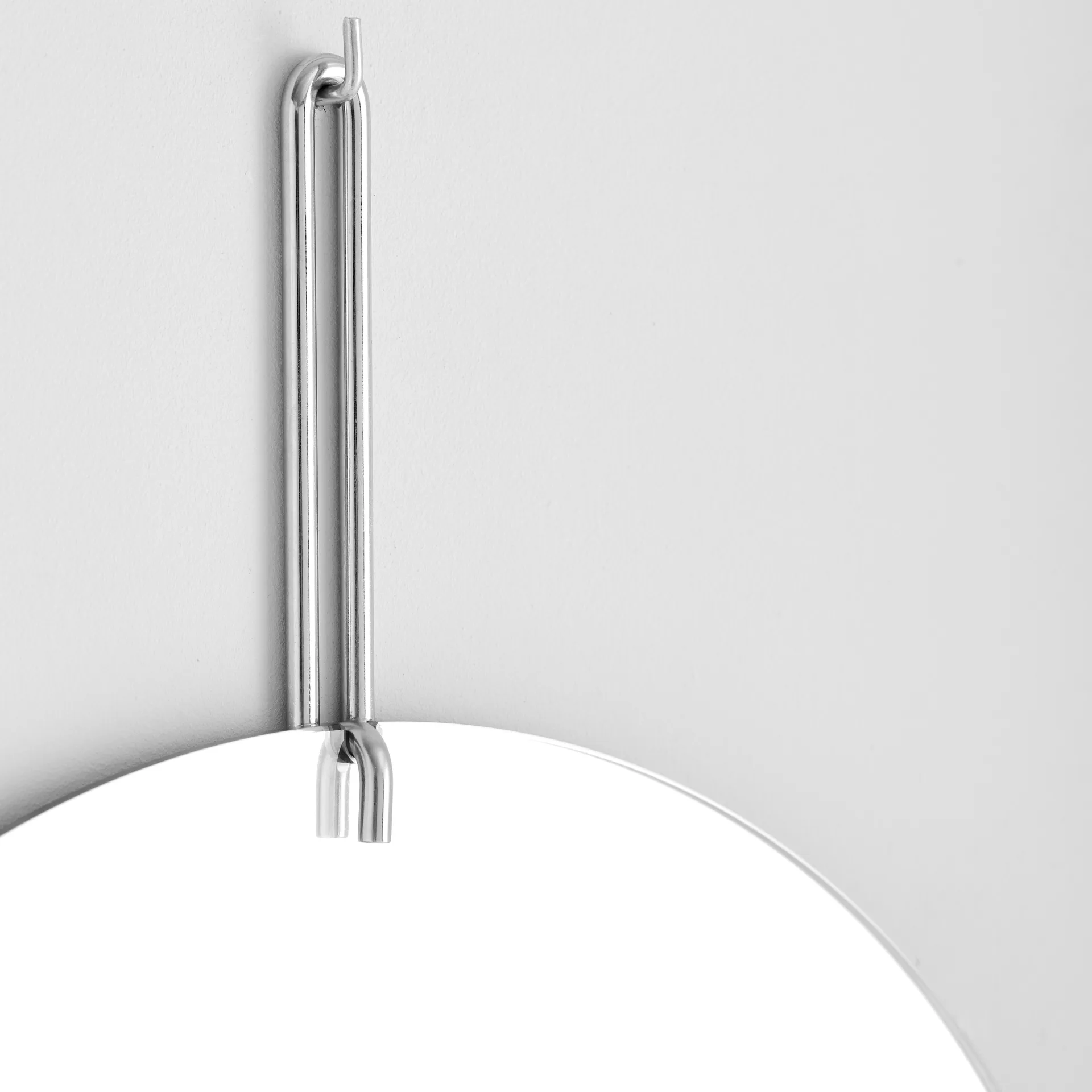 Moebe wall mirror Ø 70 cm, Kromi MOEBE