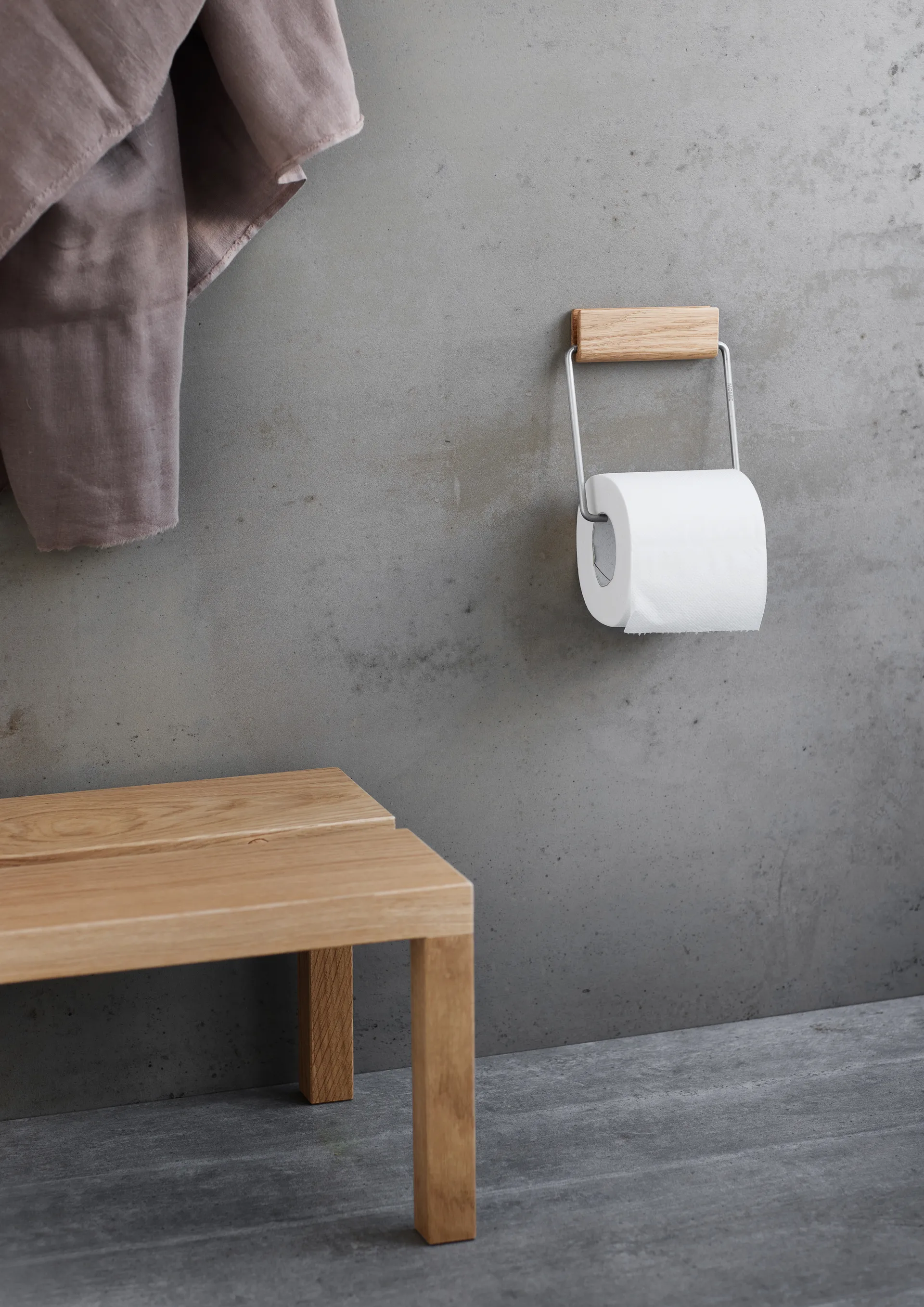 Moebe wc-paperiteline, Tammi-teräs MOEBE
