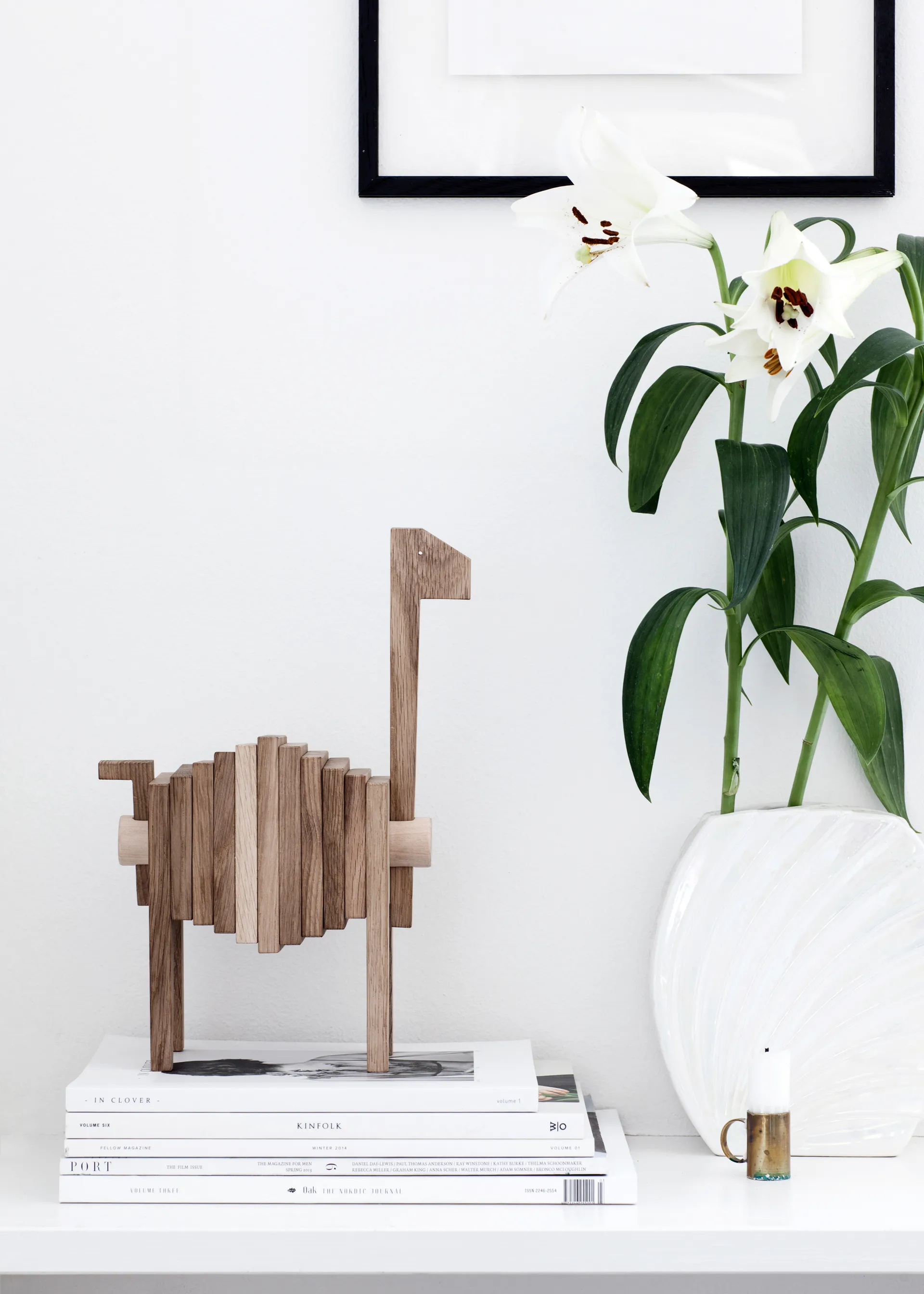 Polygrif tammiveistos 21 x 32 cm, Wood, black MOEBE